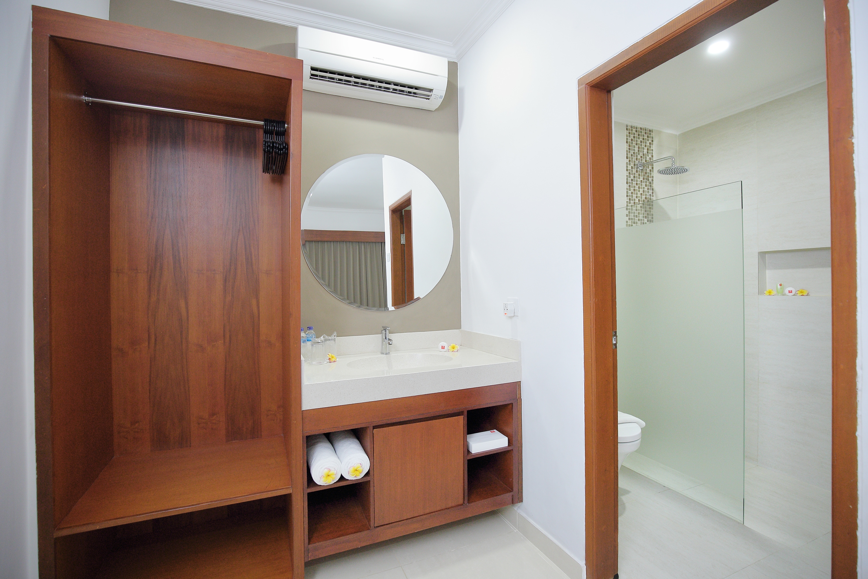 Double or Twin Standard