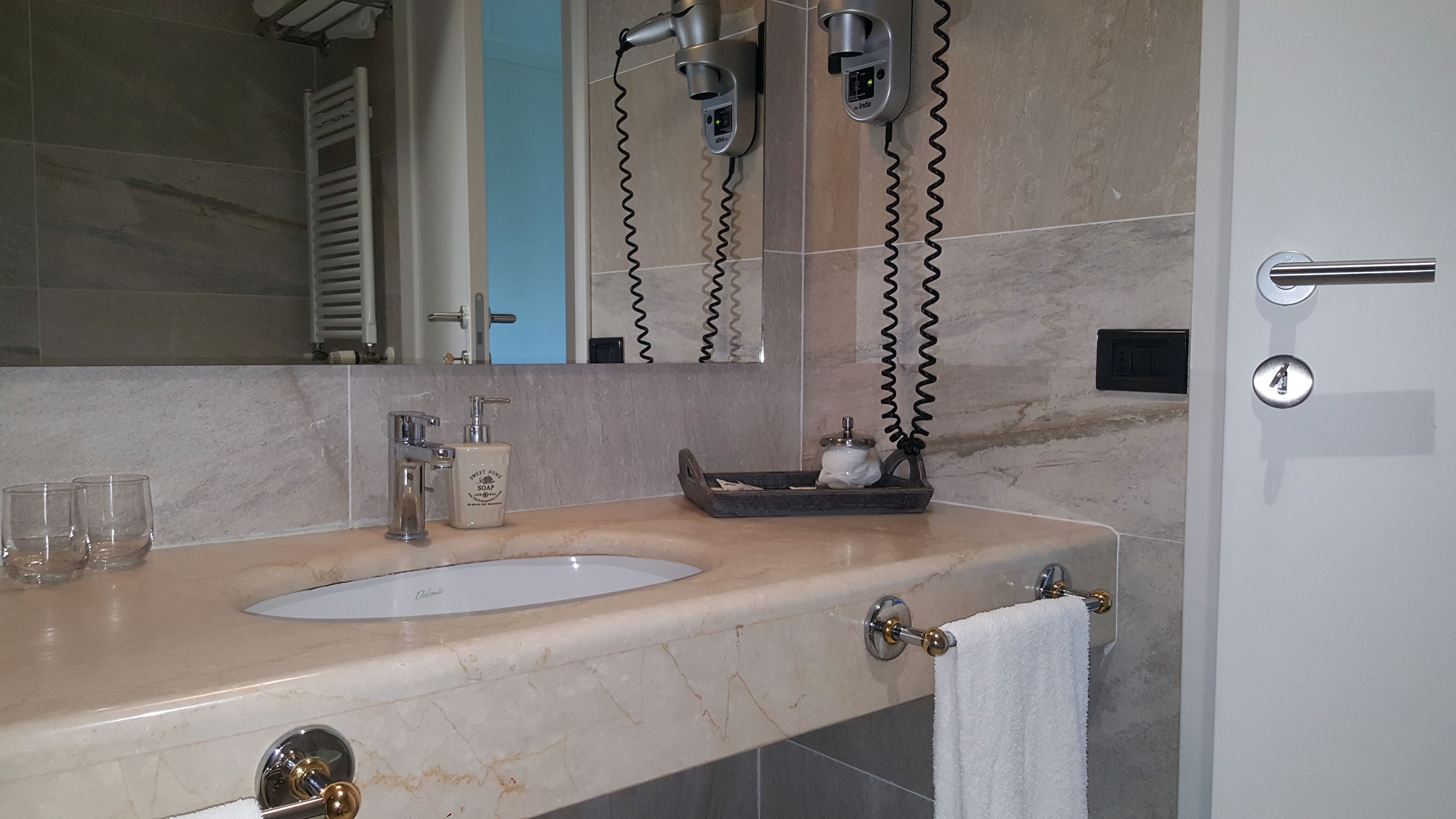 Double Single Deluxe