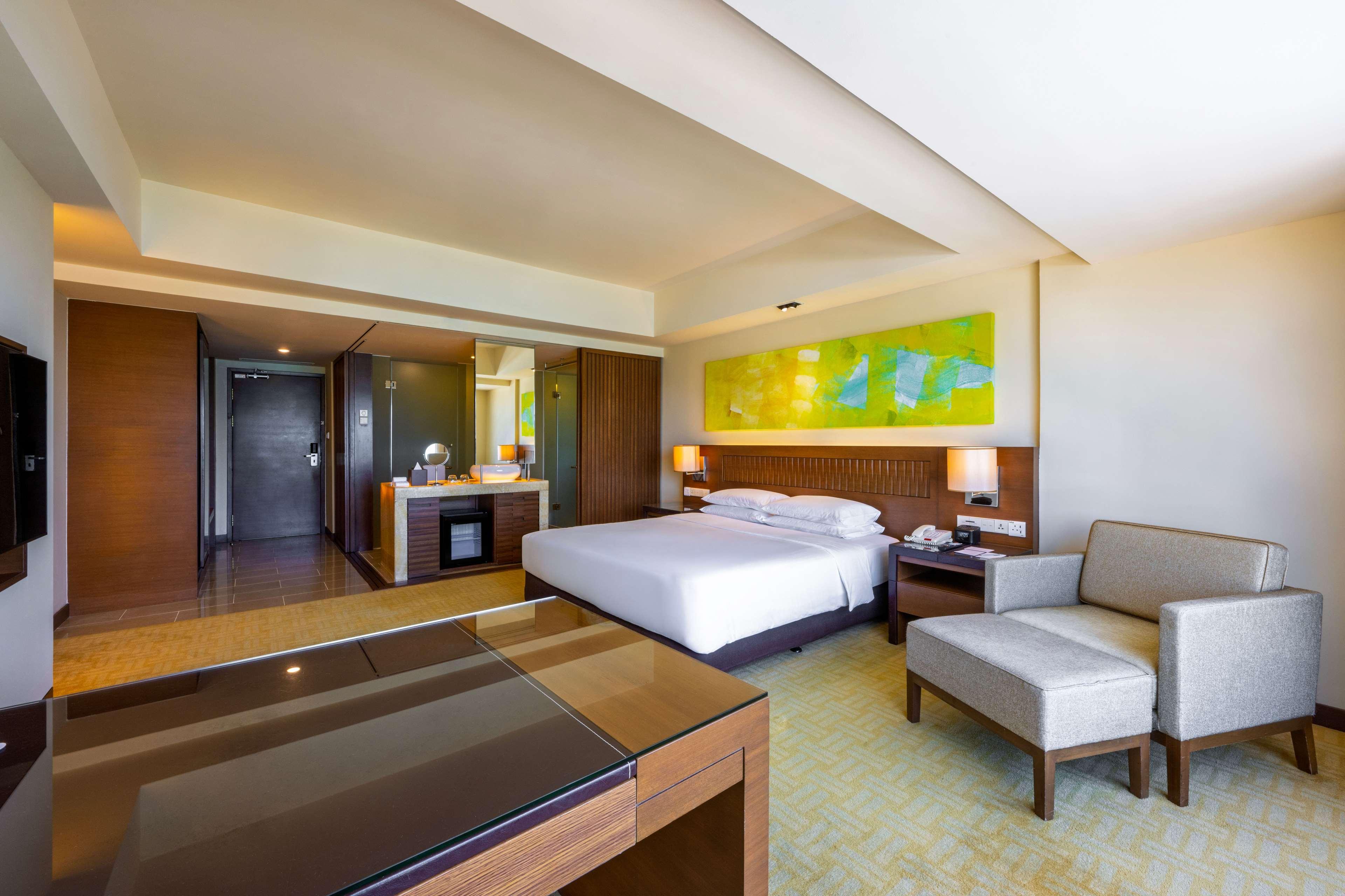 Double King Size Bed