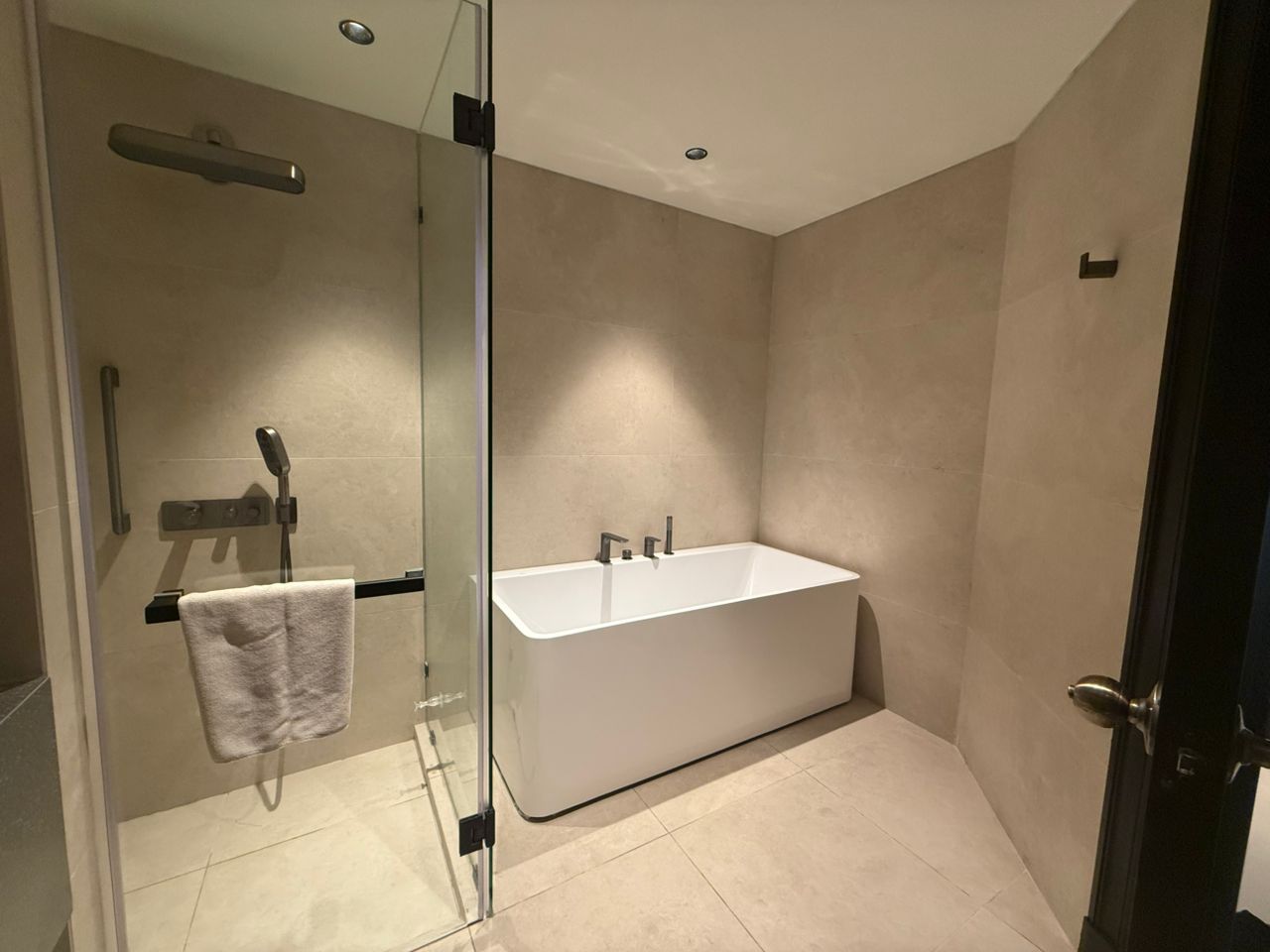 Room Deluxe Ocean Front