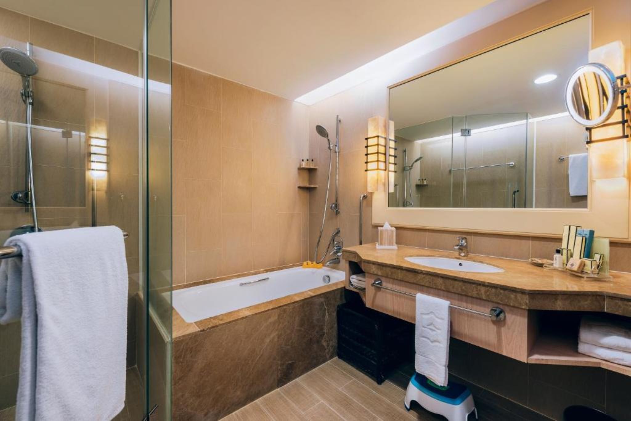 Family Room Deluxe Garden View