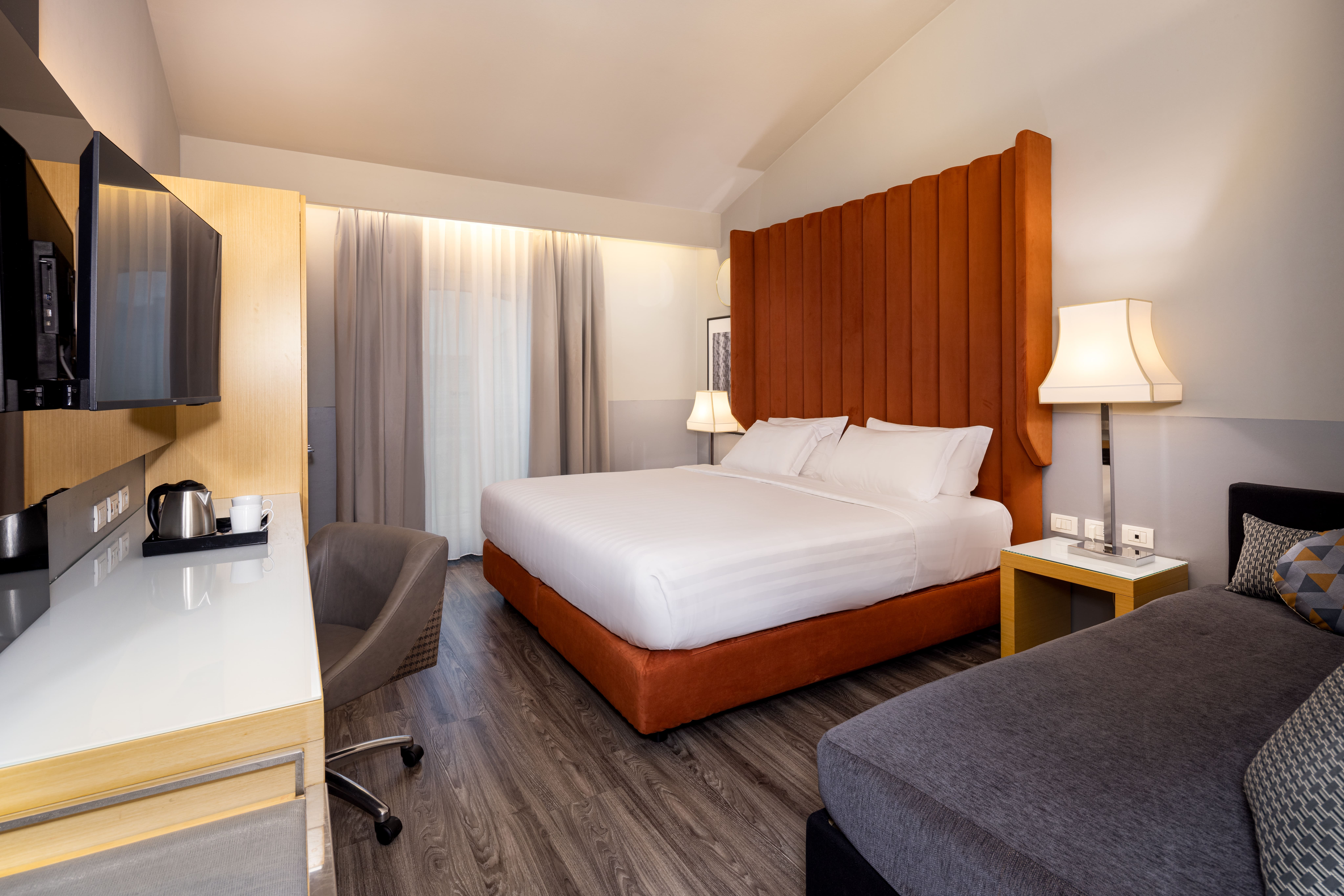 Room Premium