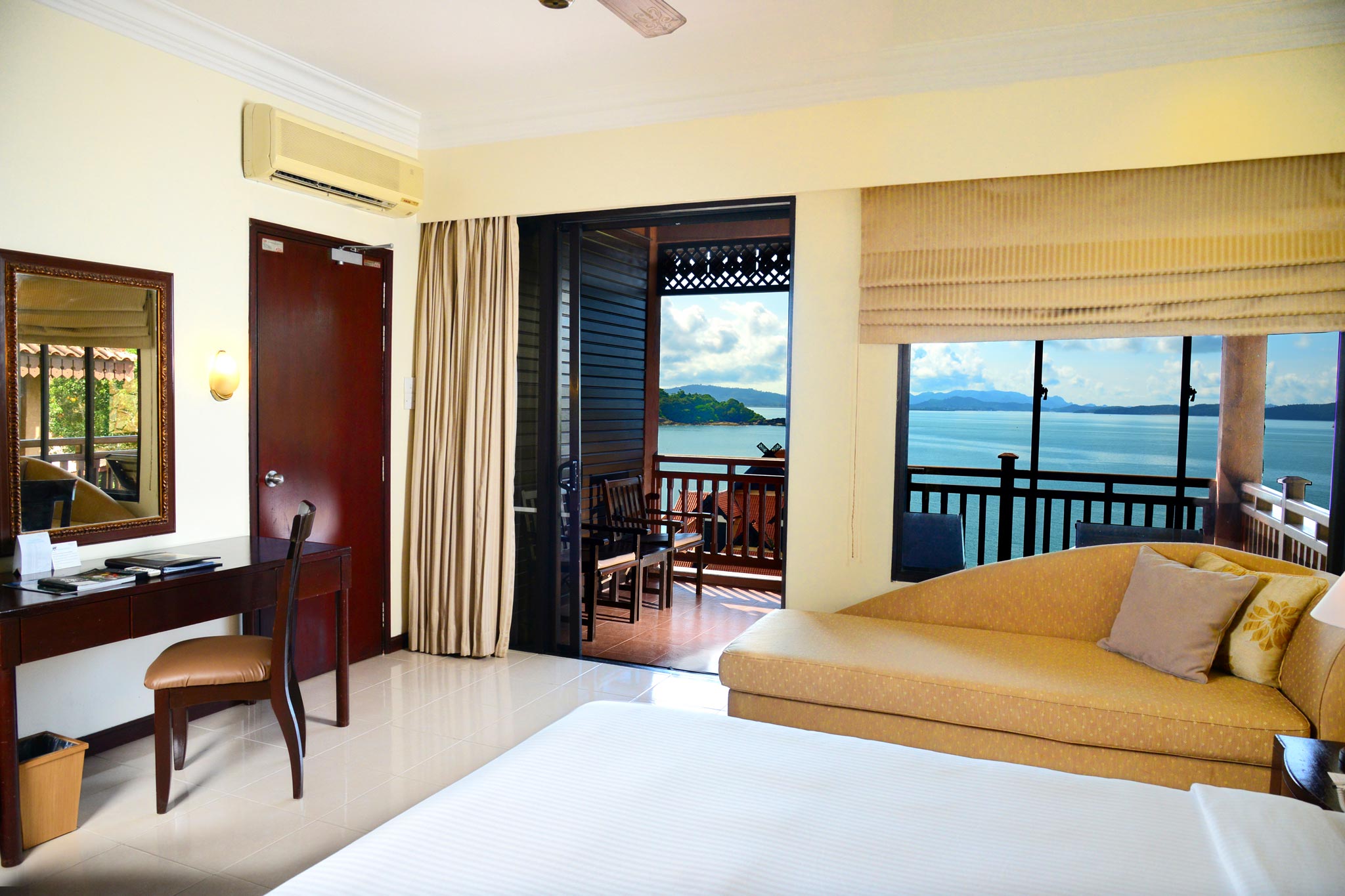 Chalet Premier Sea View