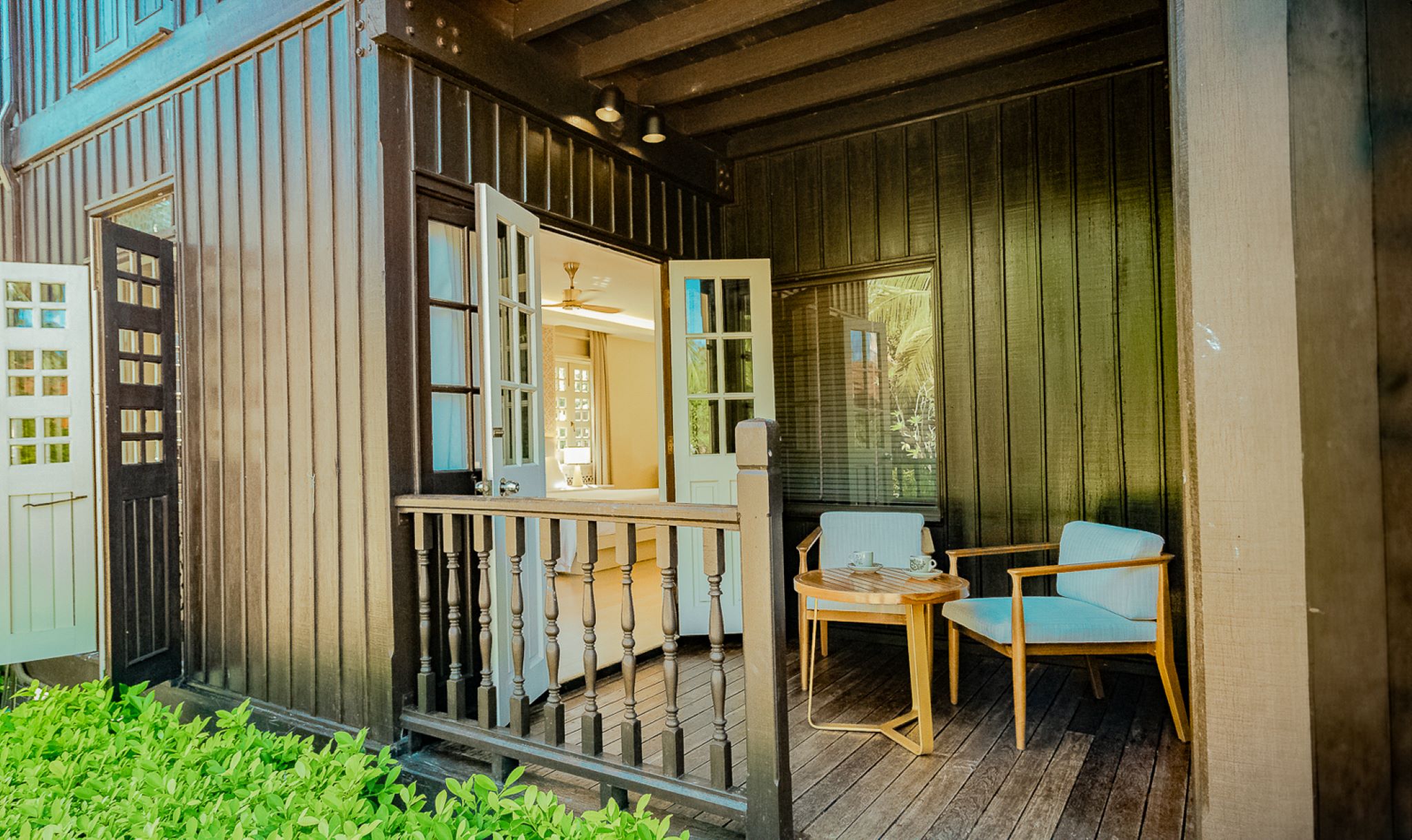 Family Room Beach Front
