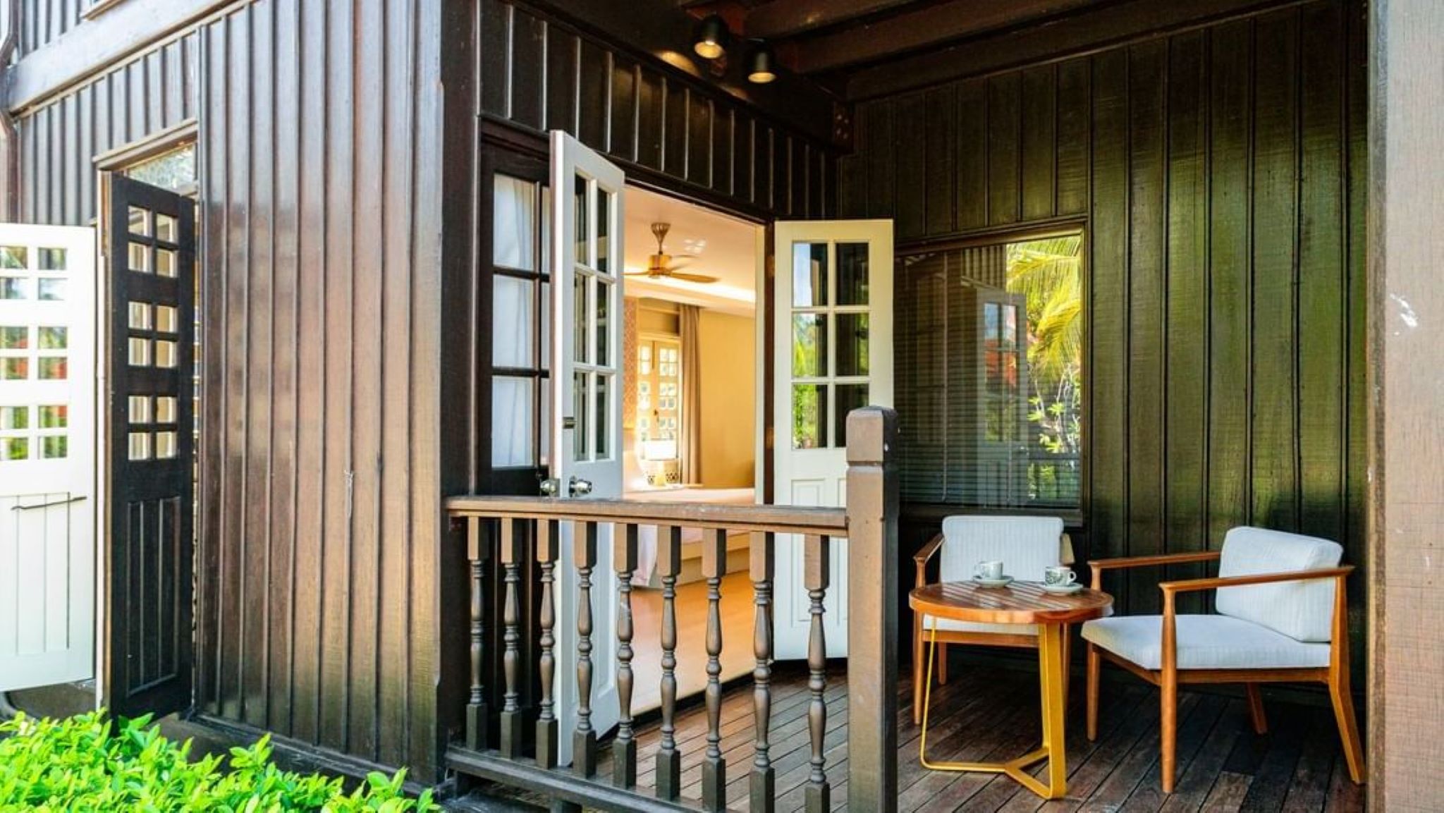 Family Room Garden View