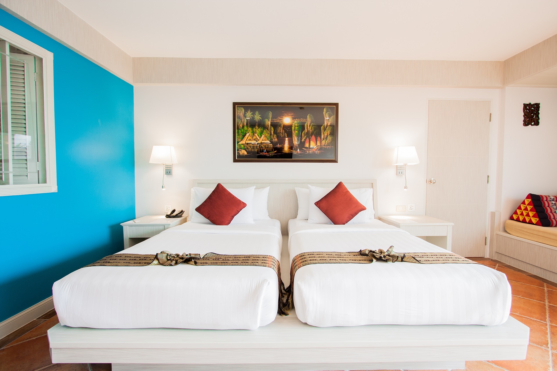 Double or Twin Deluxe