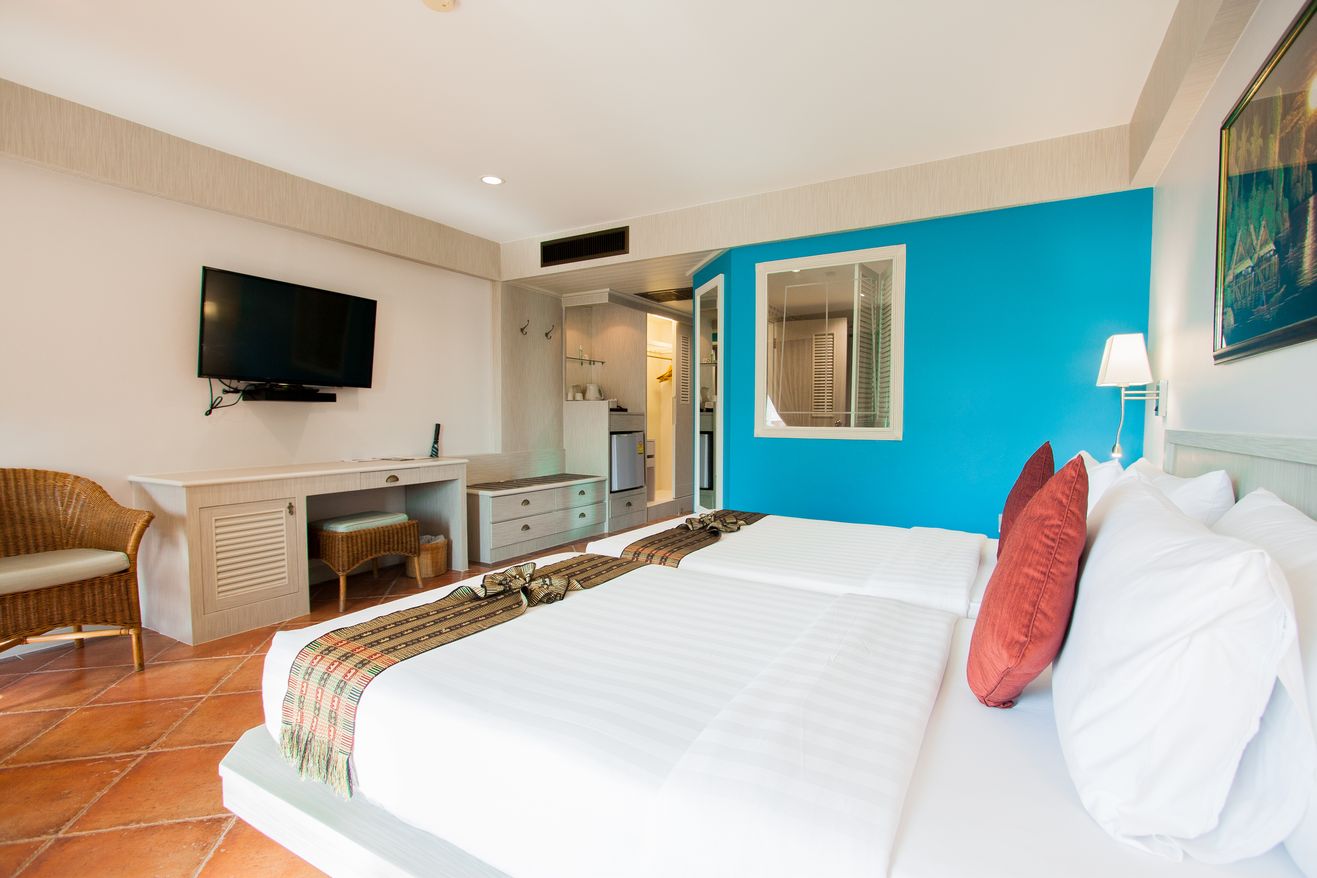 Double or Twin Standard