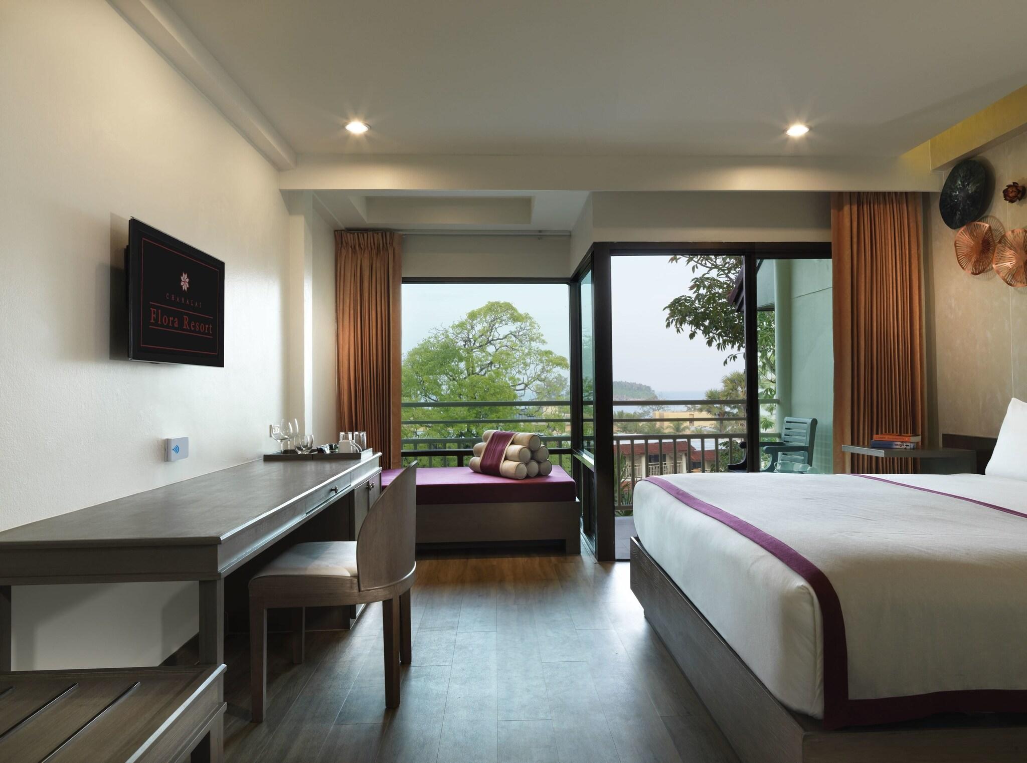 Double Deluxe Pool View