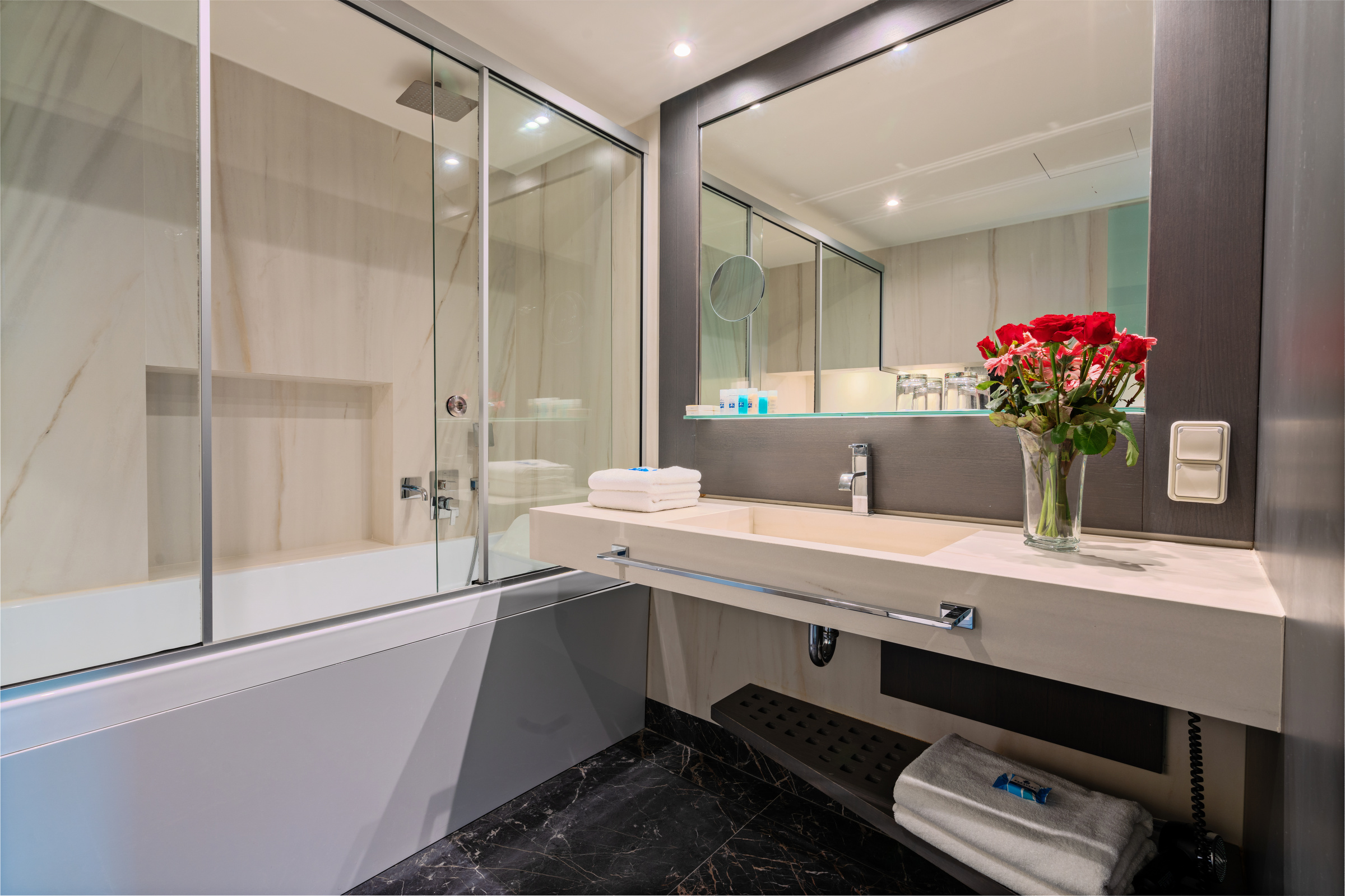 Double or Twin Superior Sea View