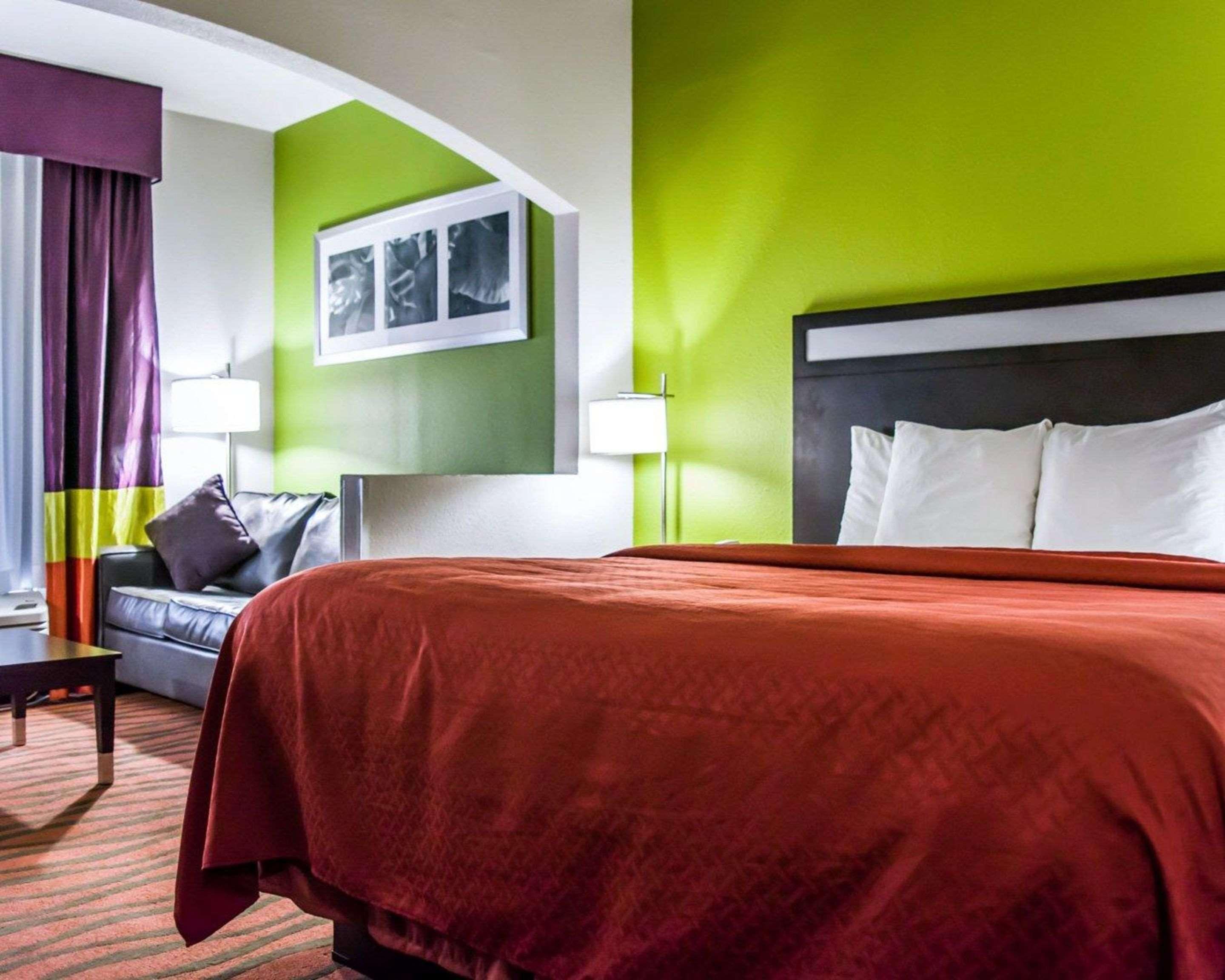 Suite King Bed Non Smoking