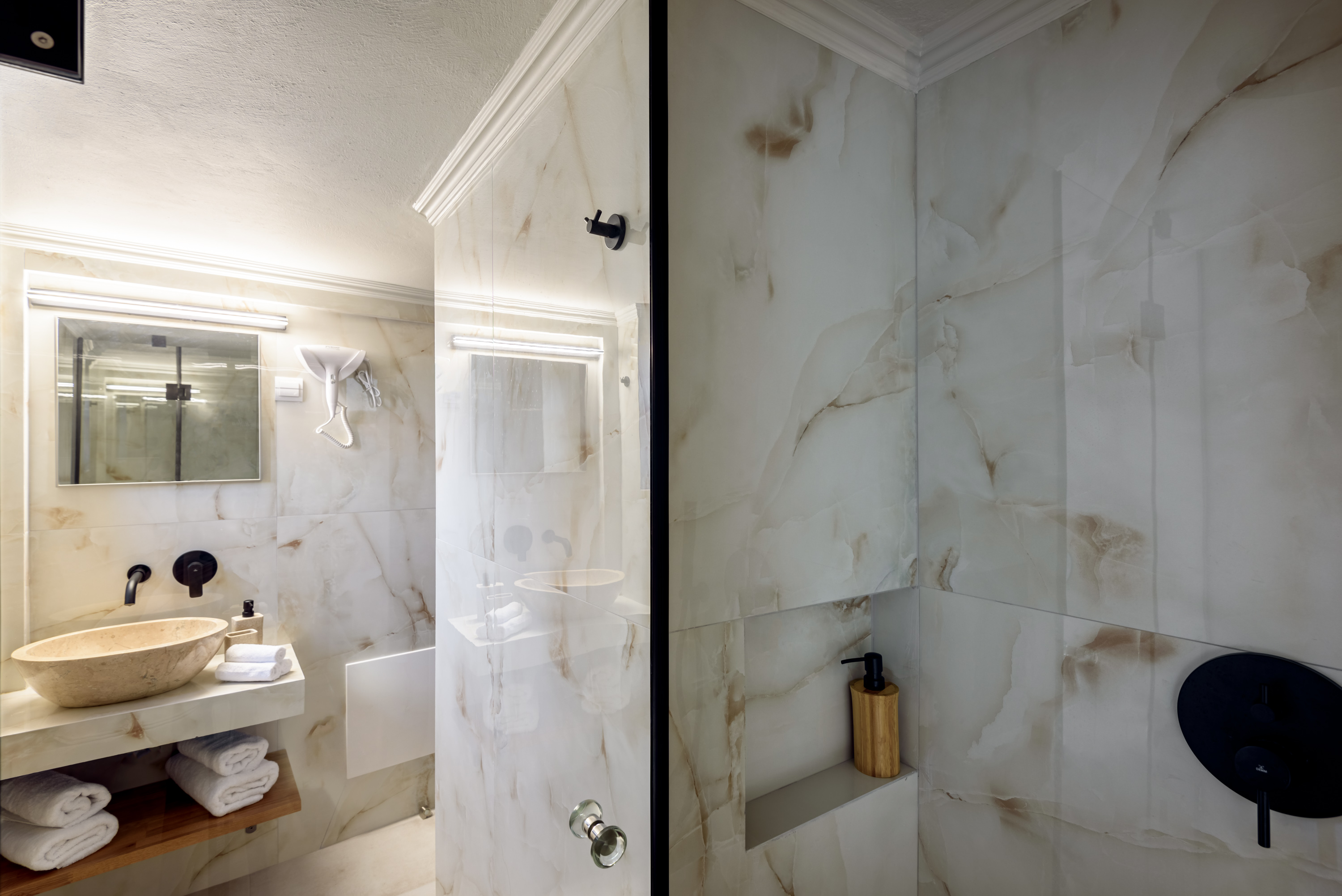 Double or Twin Standard