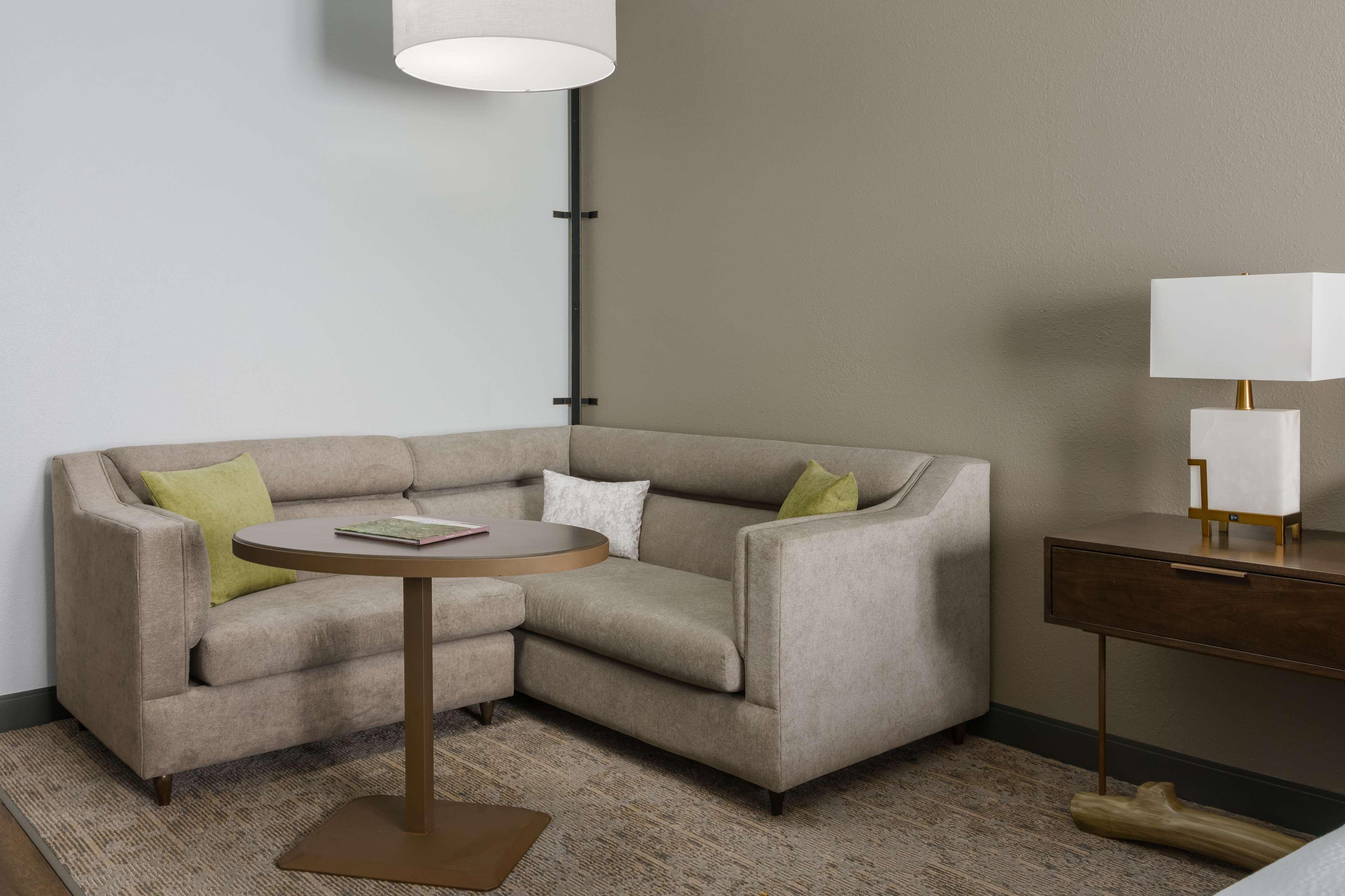 Studio King Size Bed