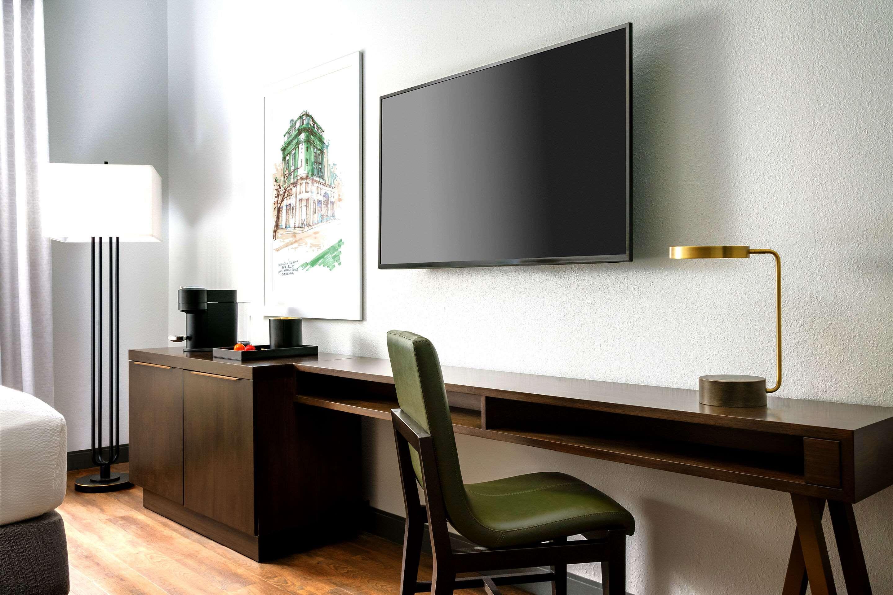 Suite King Bed Non Smoking