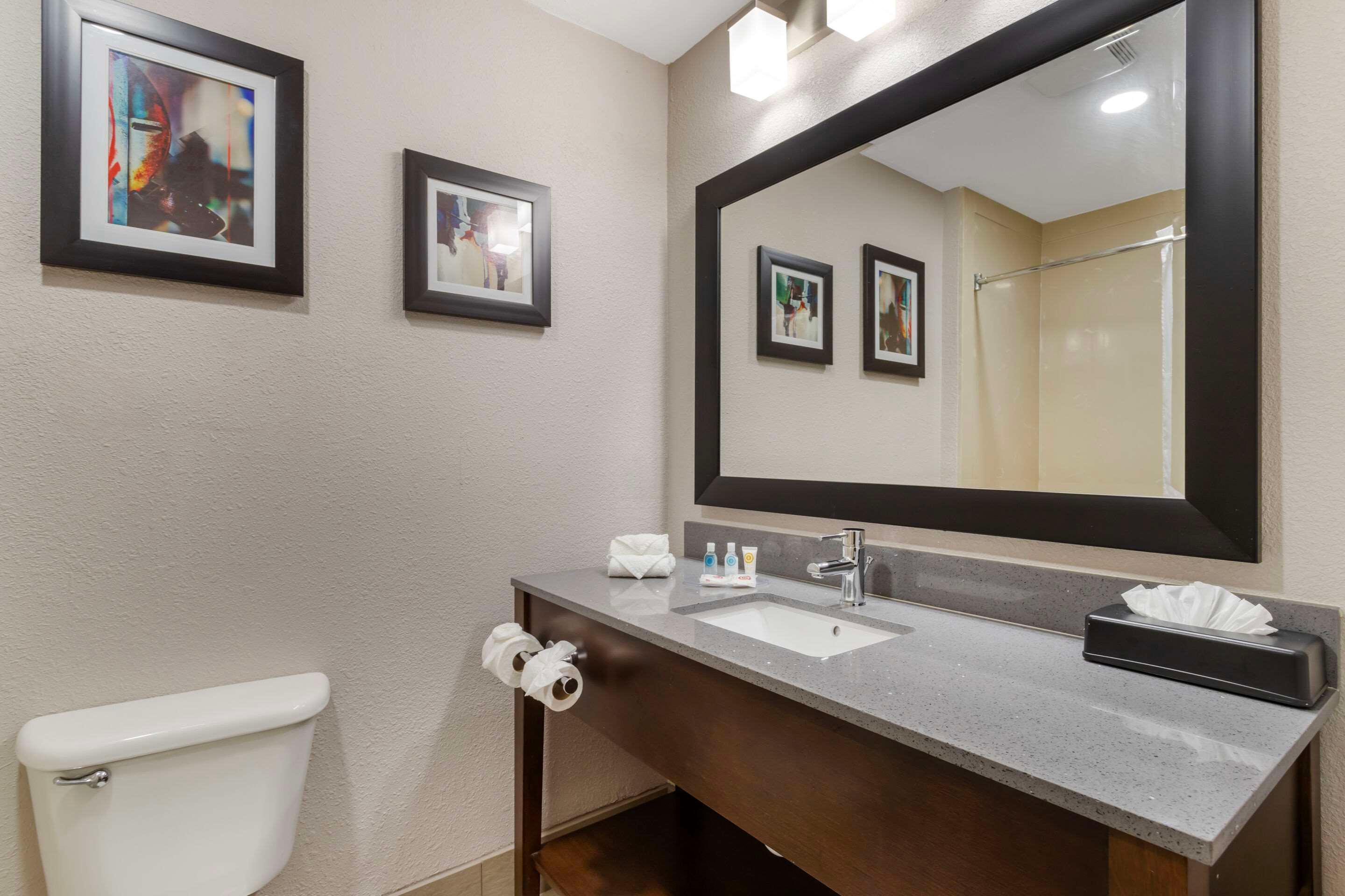 Suite Two Queen Beds