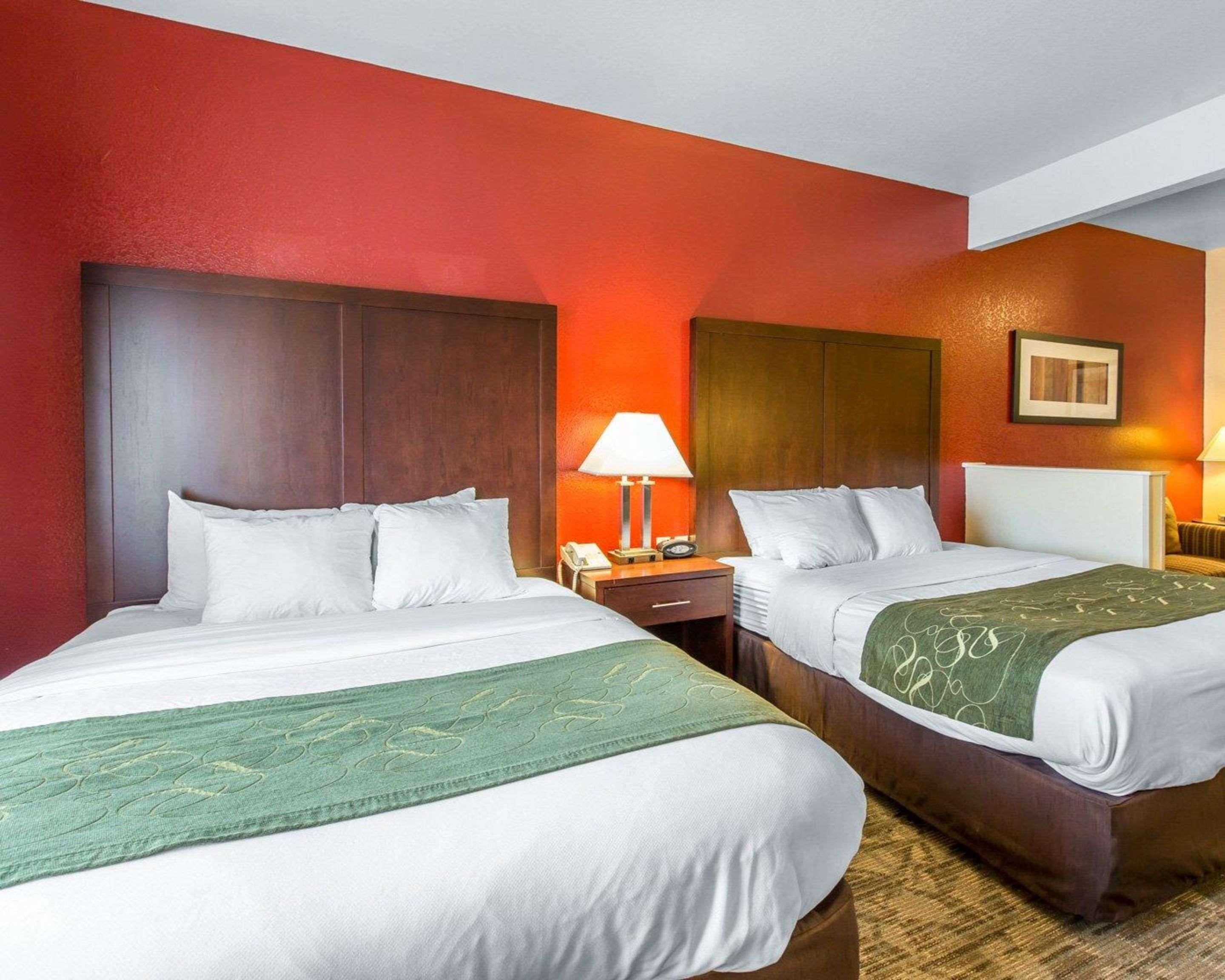 Suite Two Queen Beds Non Smoking