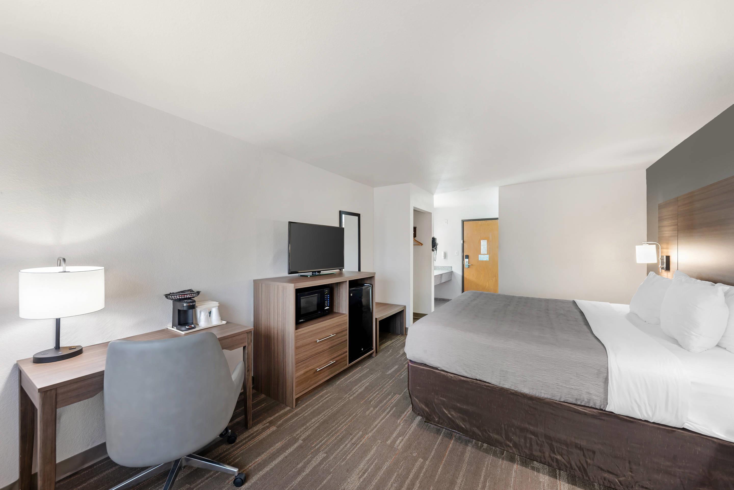 Double King Bed Non Smoking