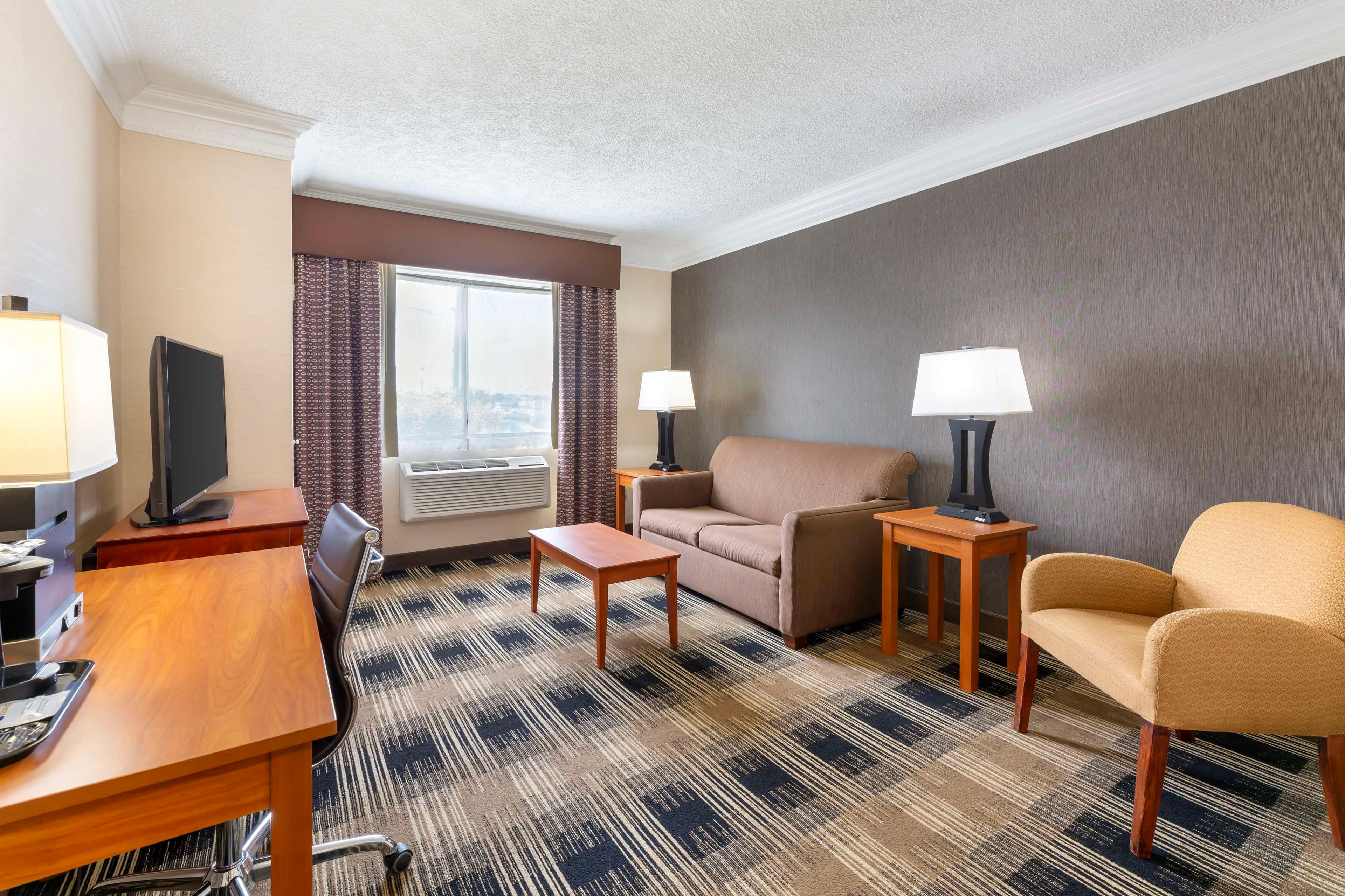 Suite Two Double Beds