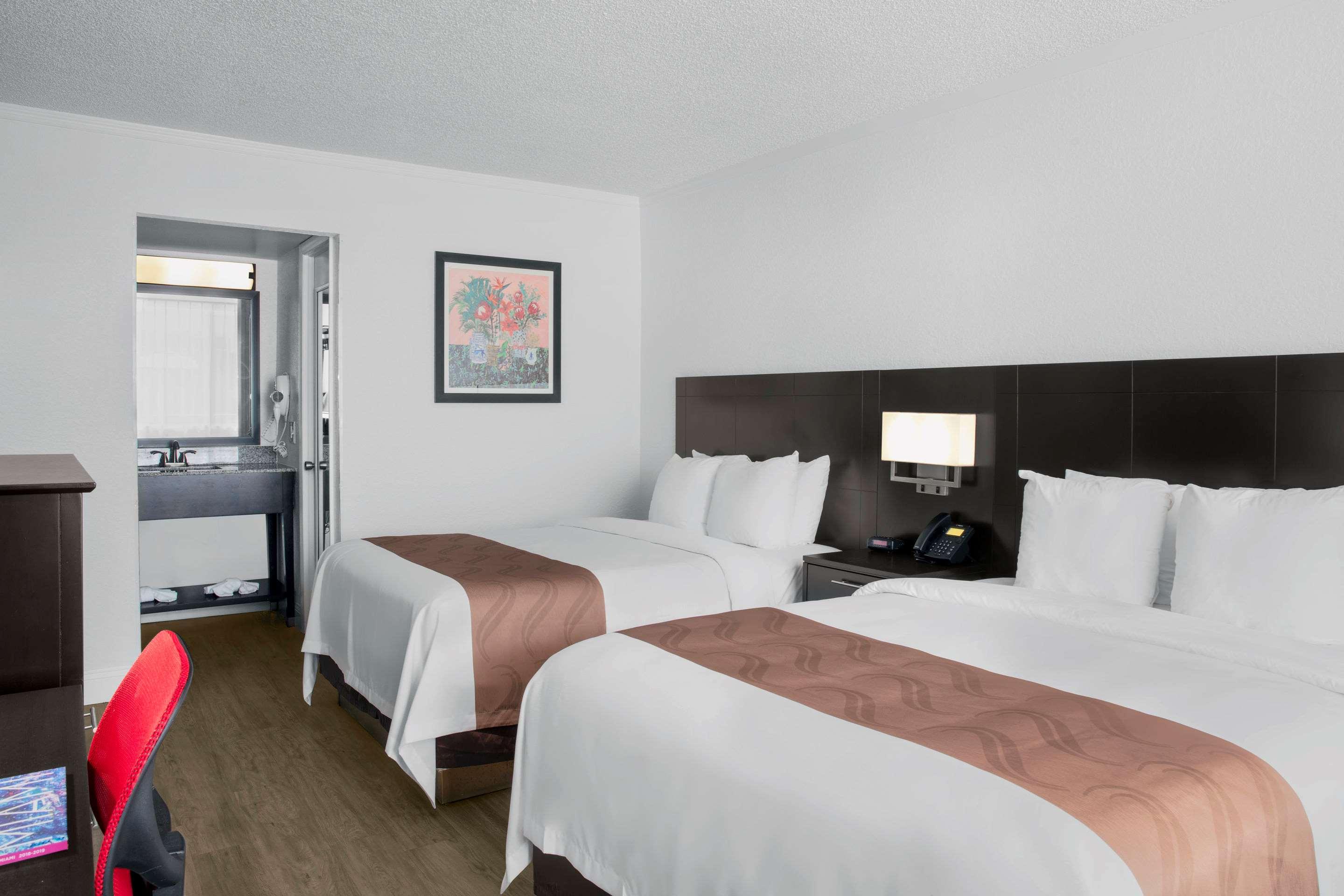 Double Two Queen Beds Non Smoking