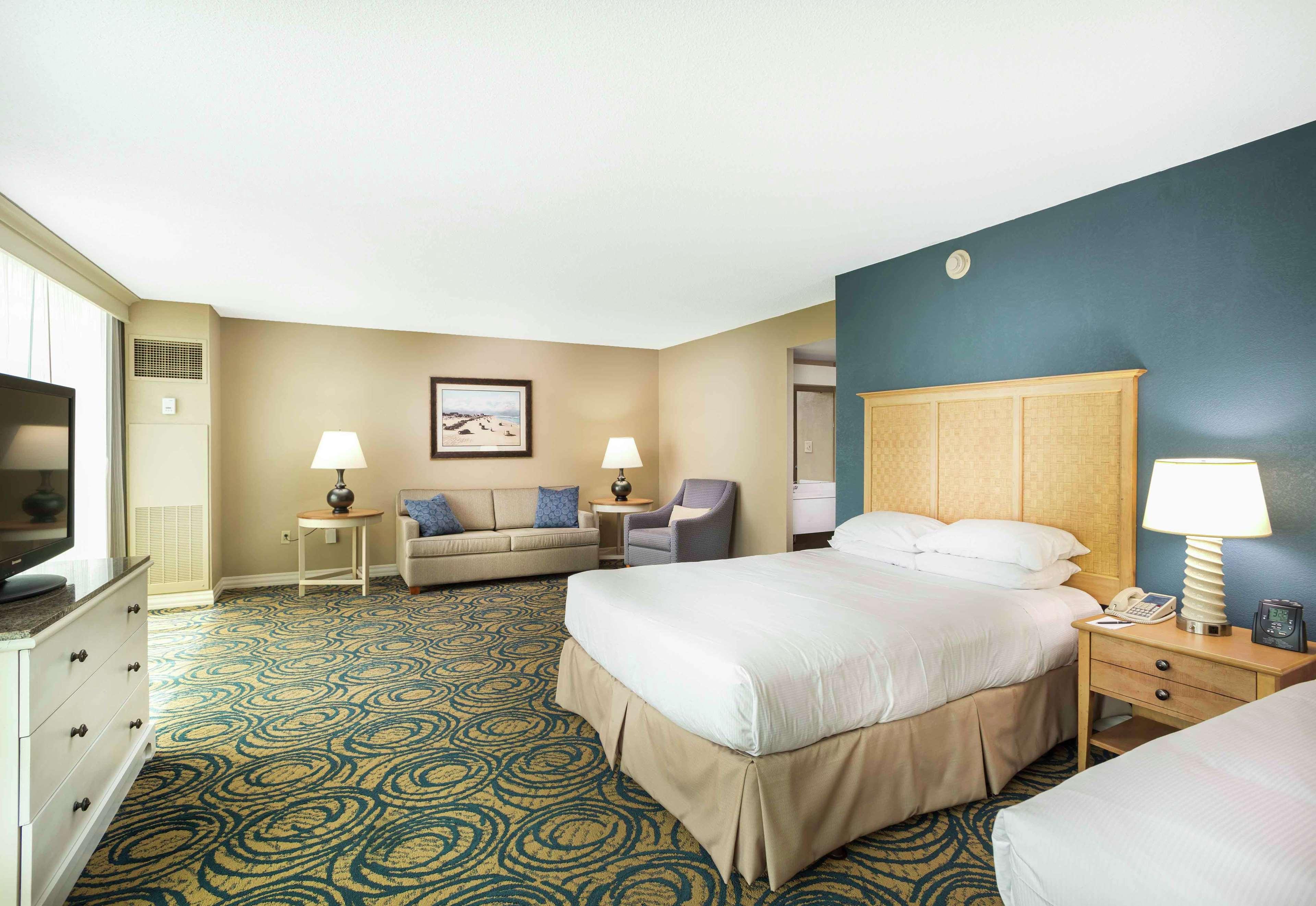 Double Deluxe City View