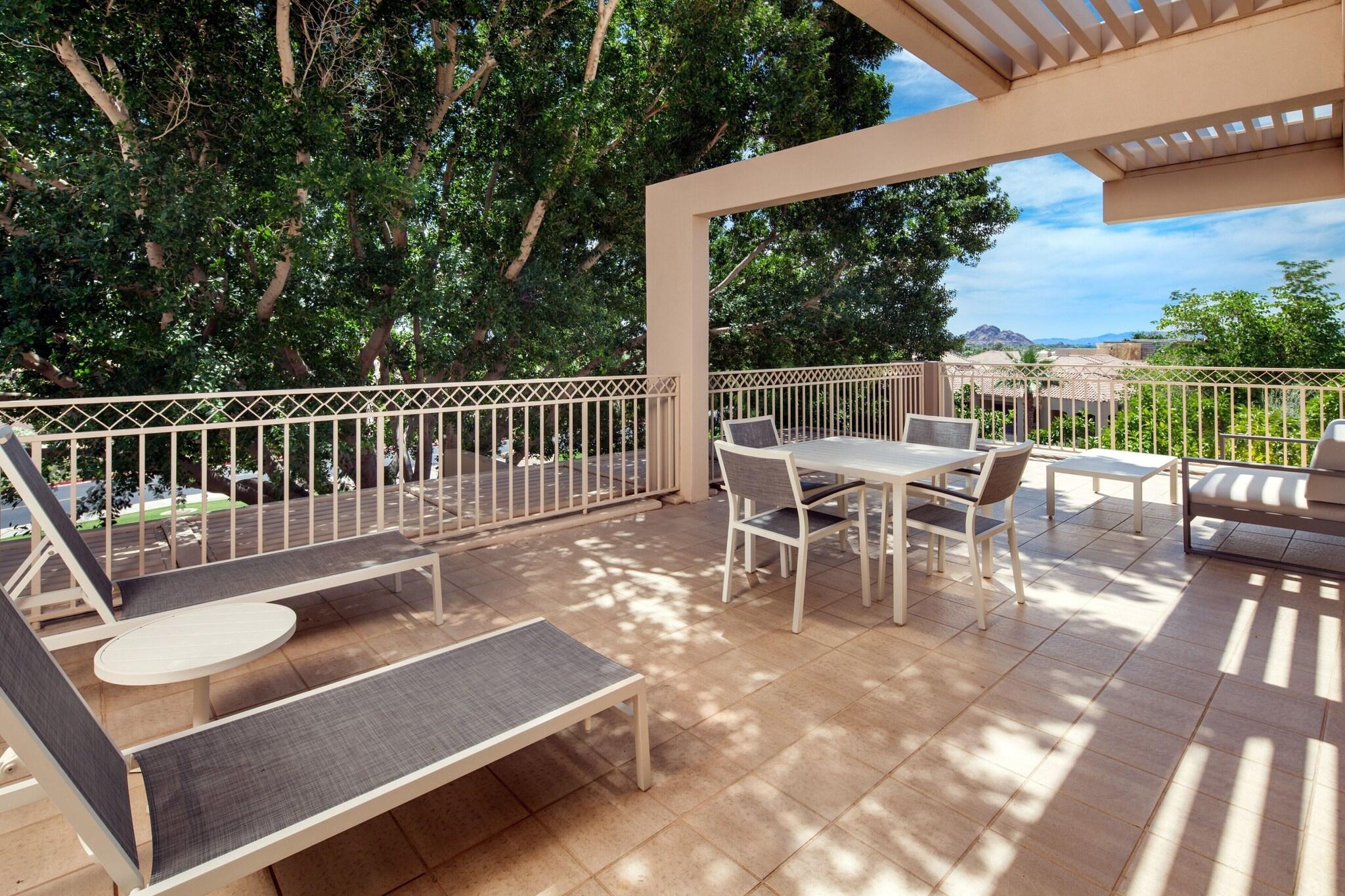 Suite Executive King Bed