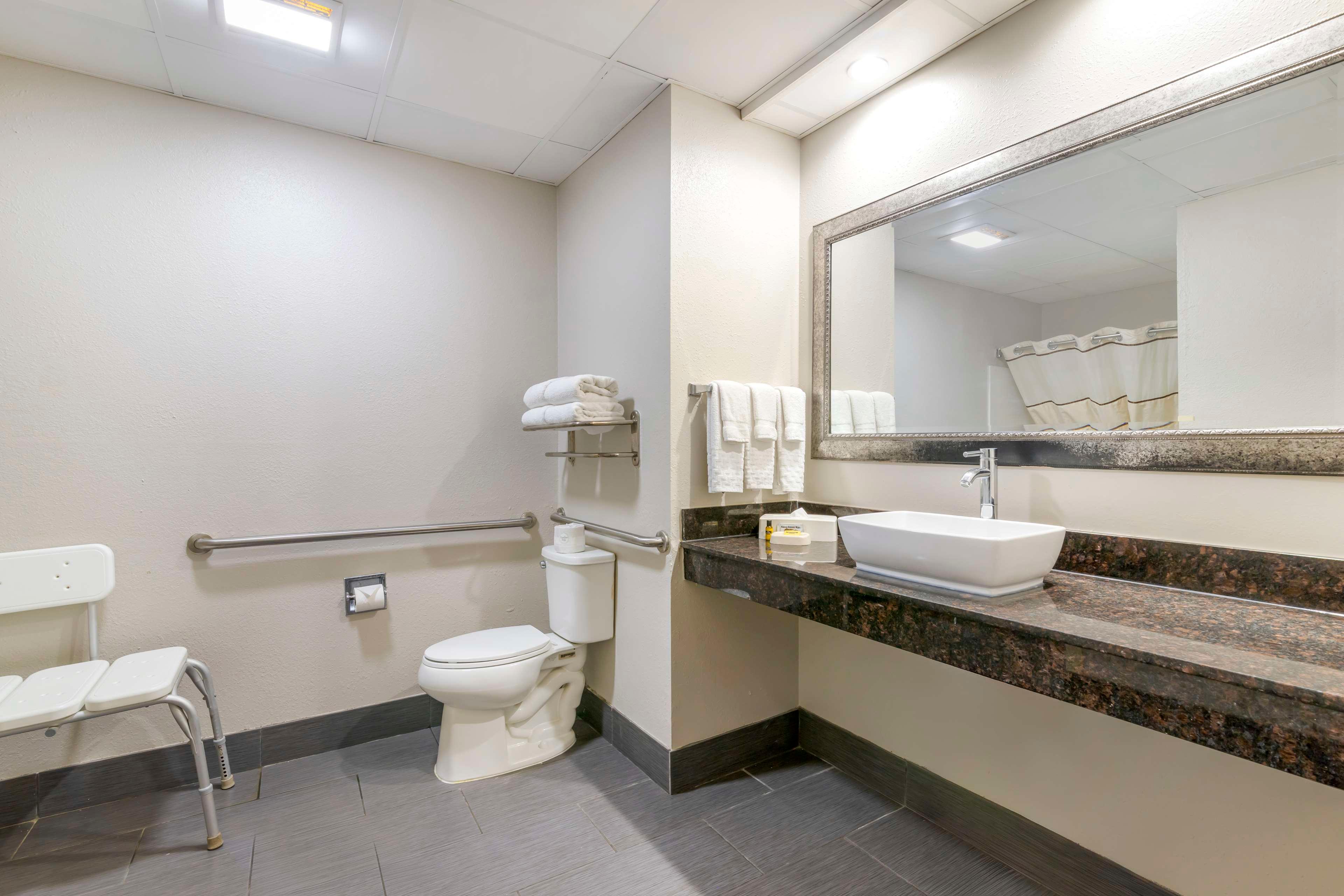 Suite Two Queen Beds