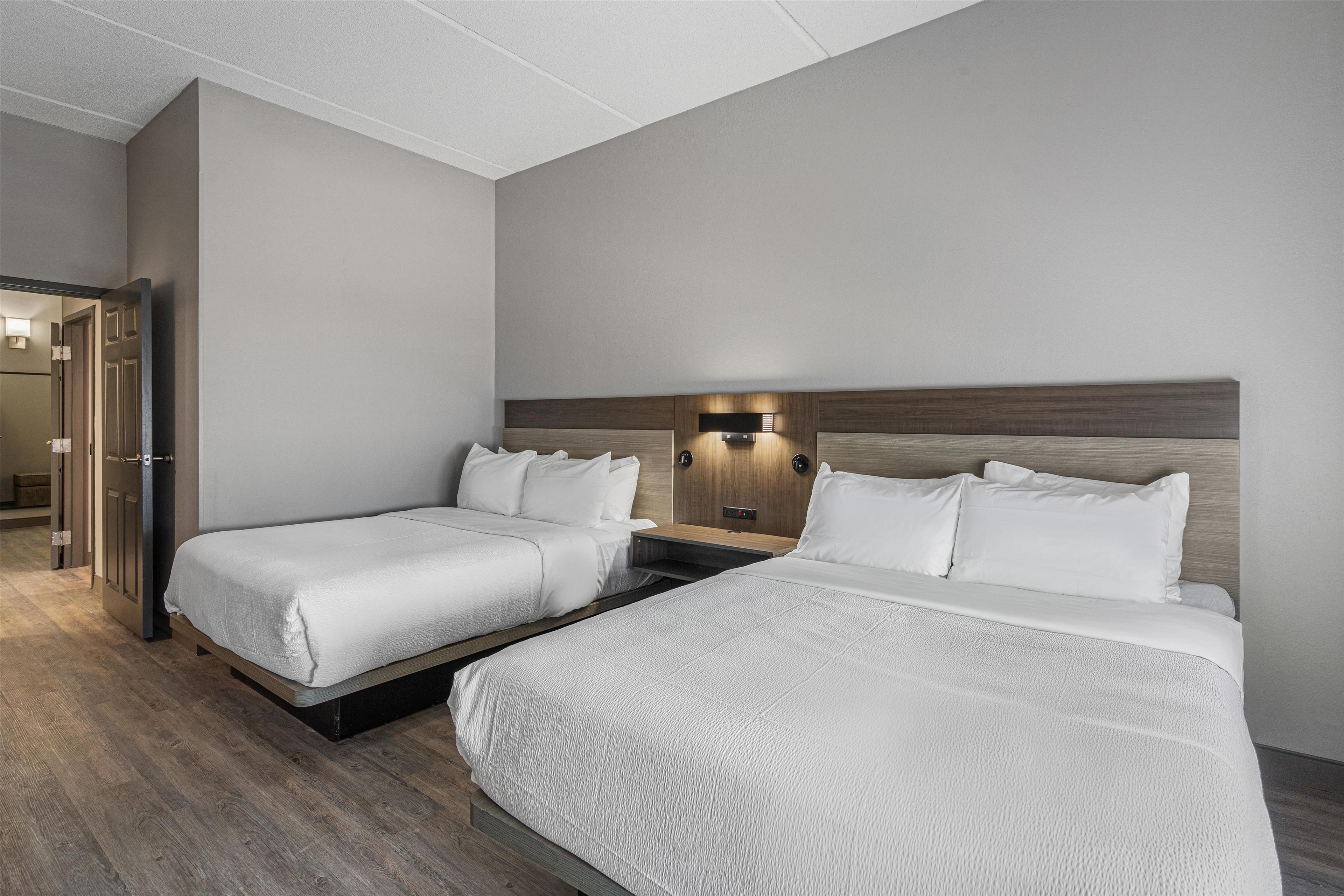 Suite Accessible-two Queen Beds