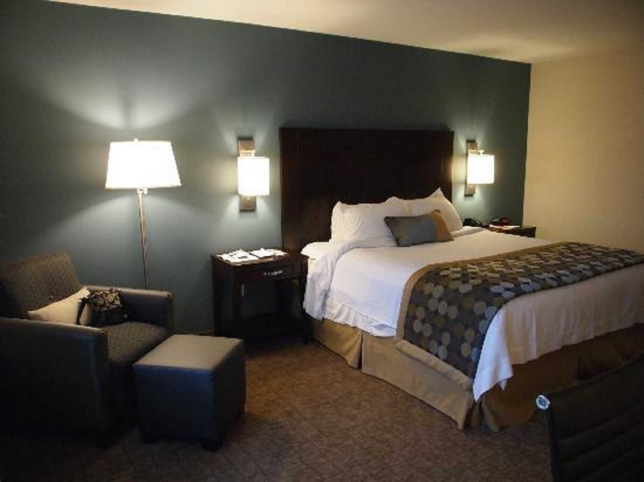 Double City View King Bed