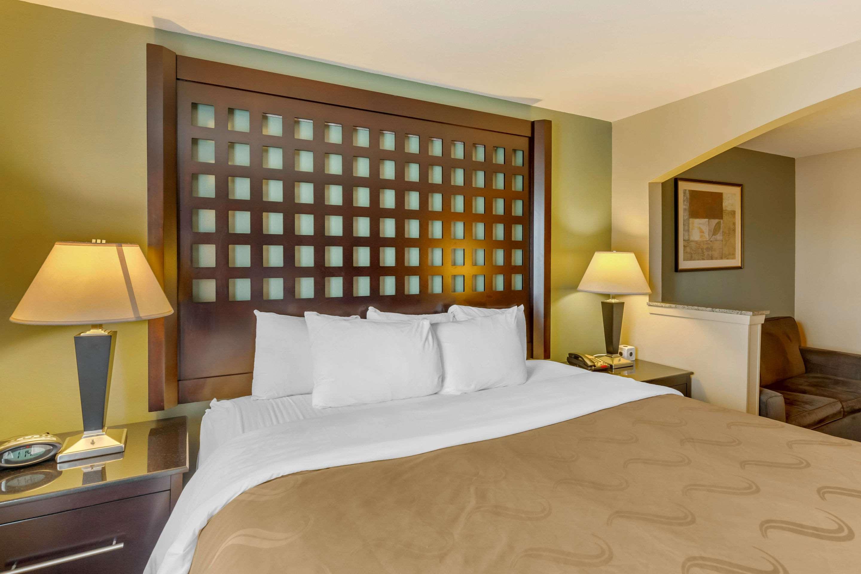 Suite King Bed Non Smoking