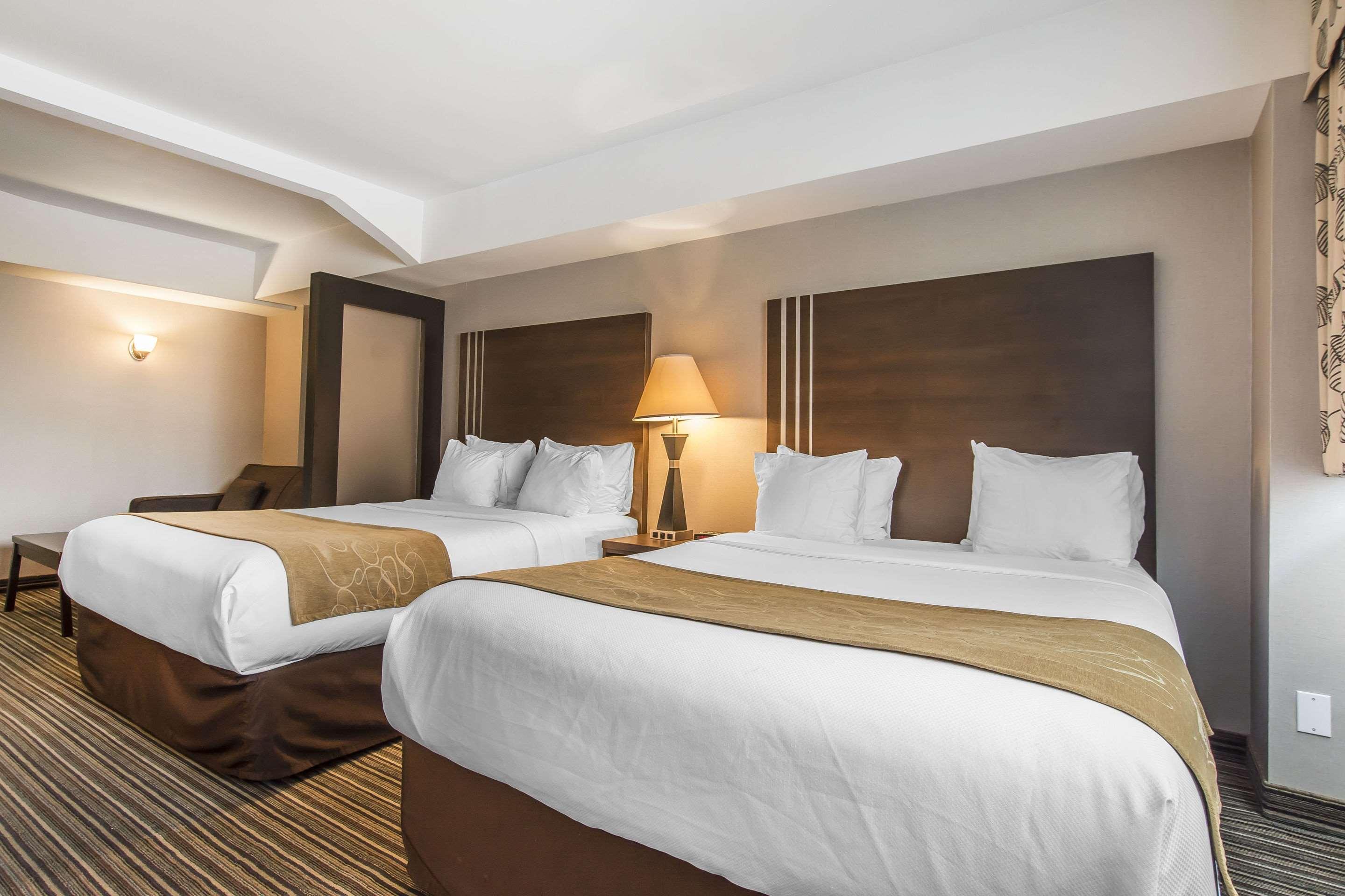 Suite Two Queen Beds Non Smoking