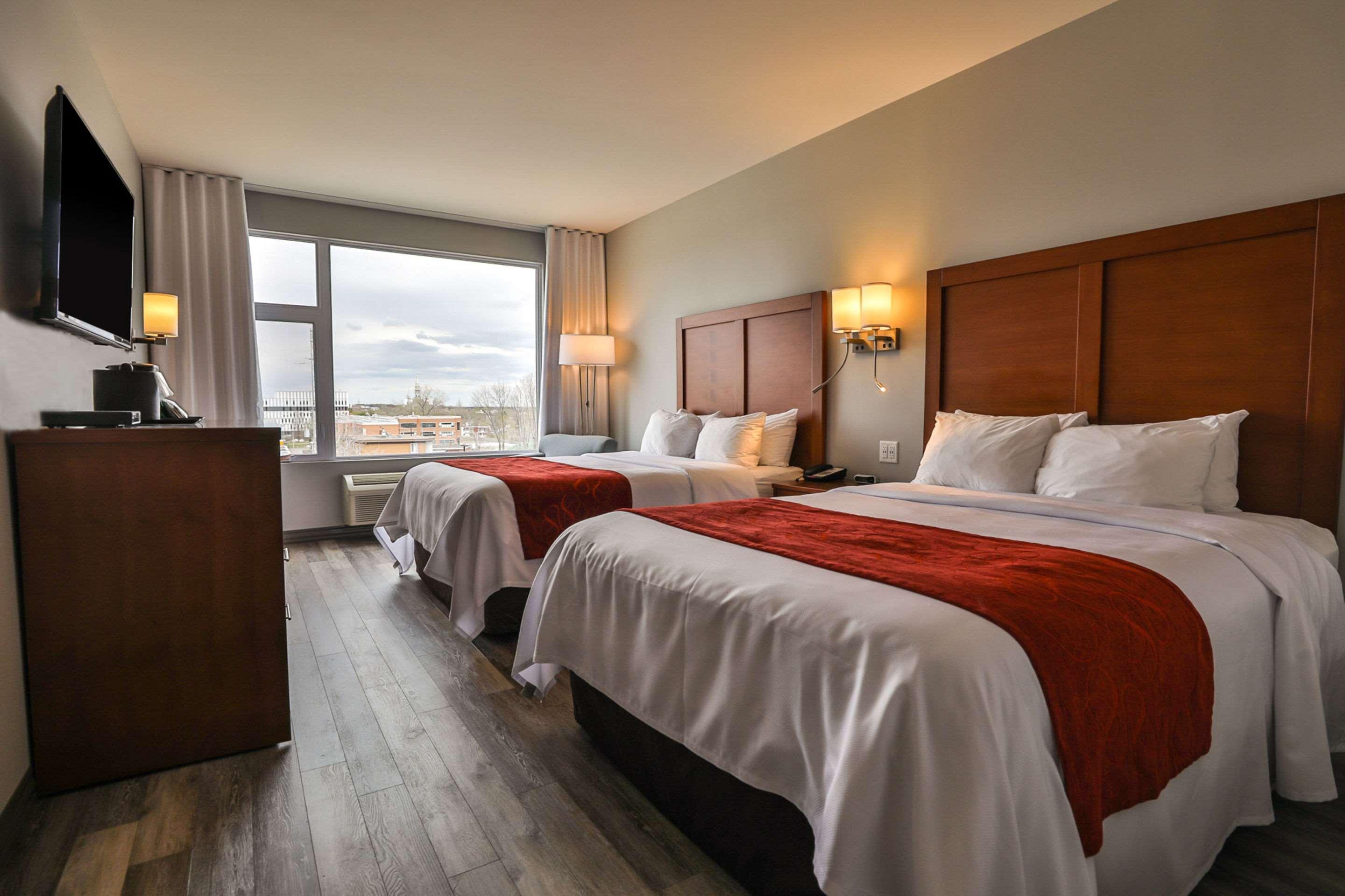 Quadruple Accessible