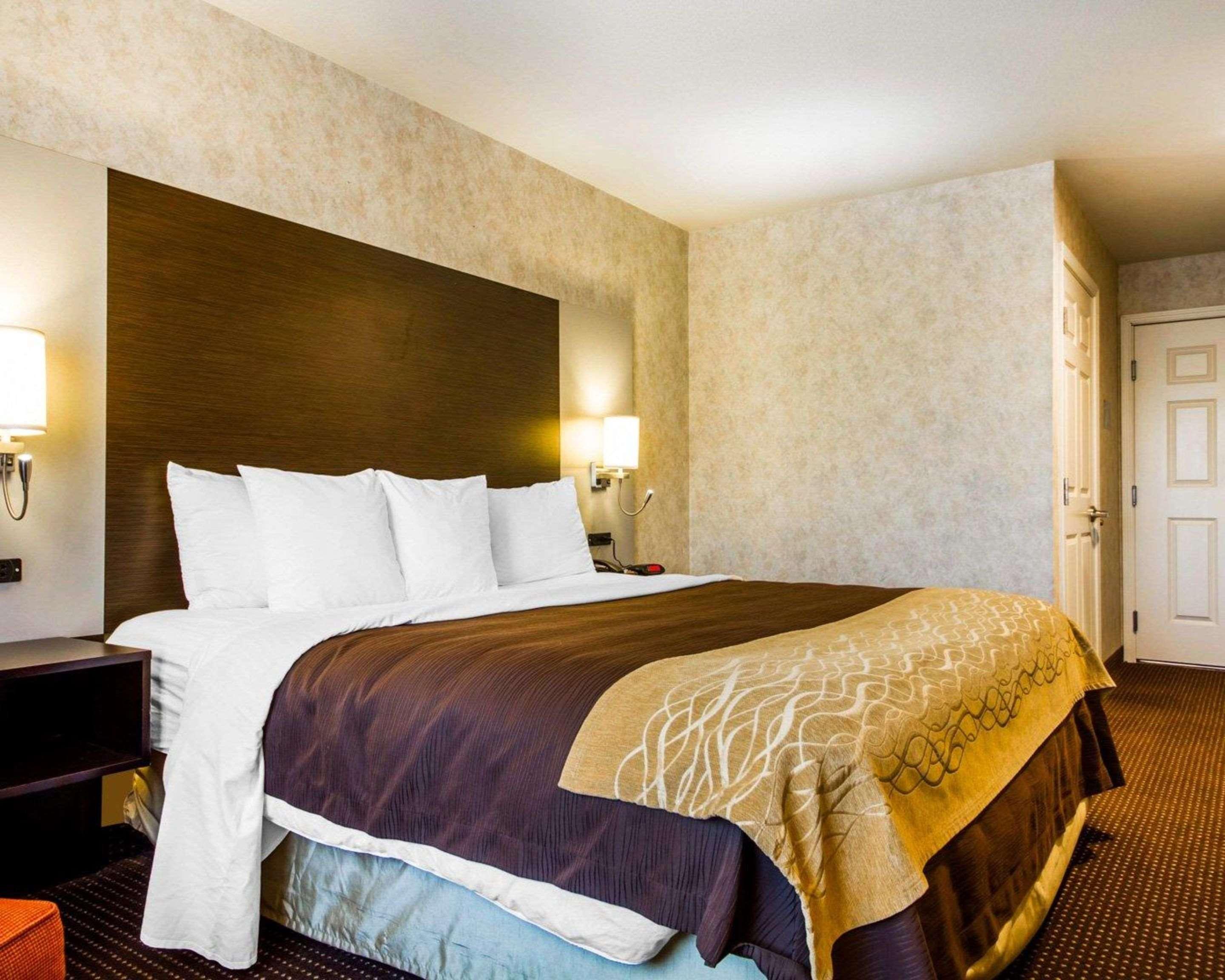 Double King Bed Non Smoking