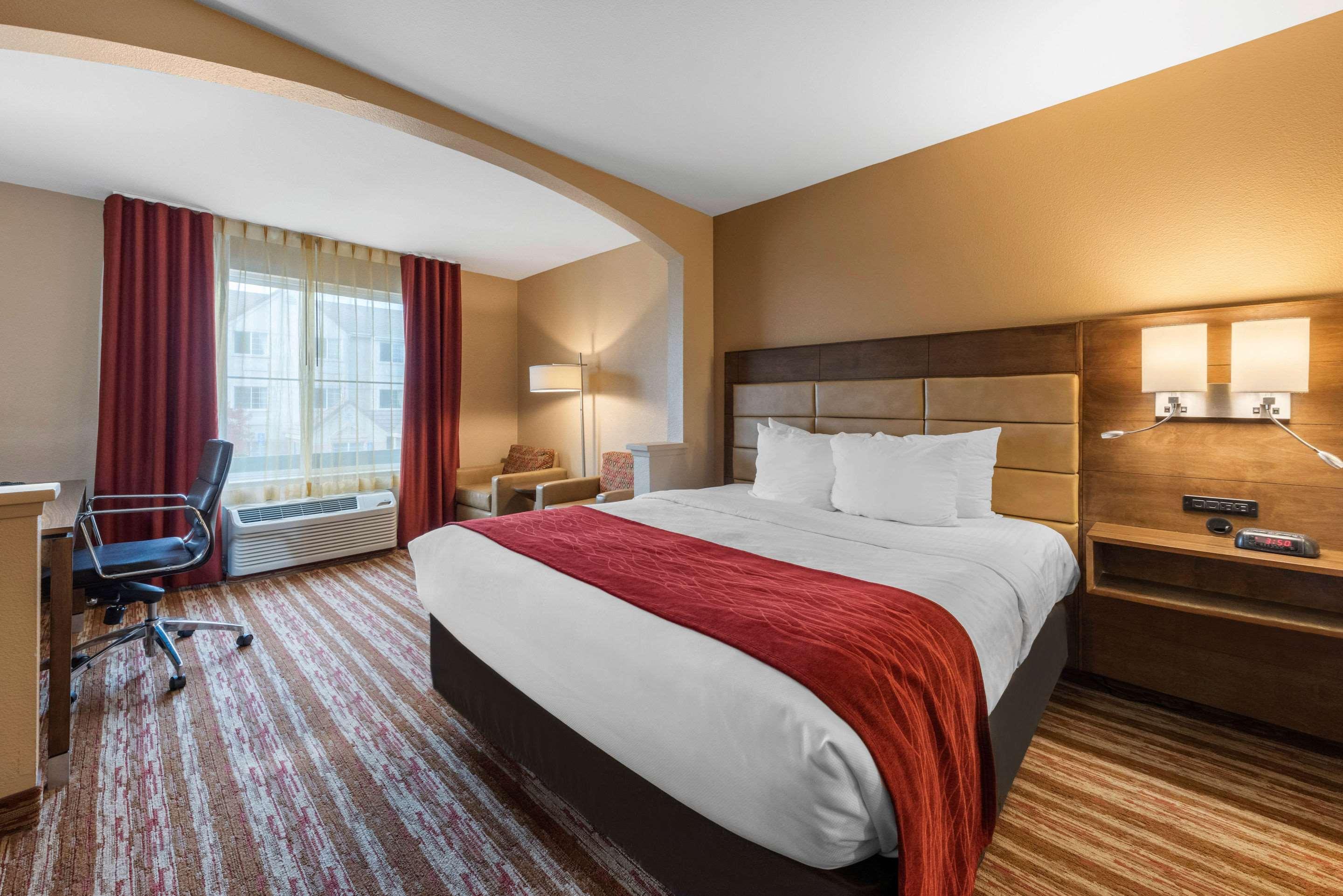 Double Two Queen Beds Non Smoking