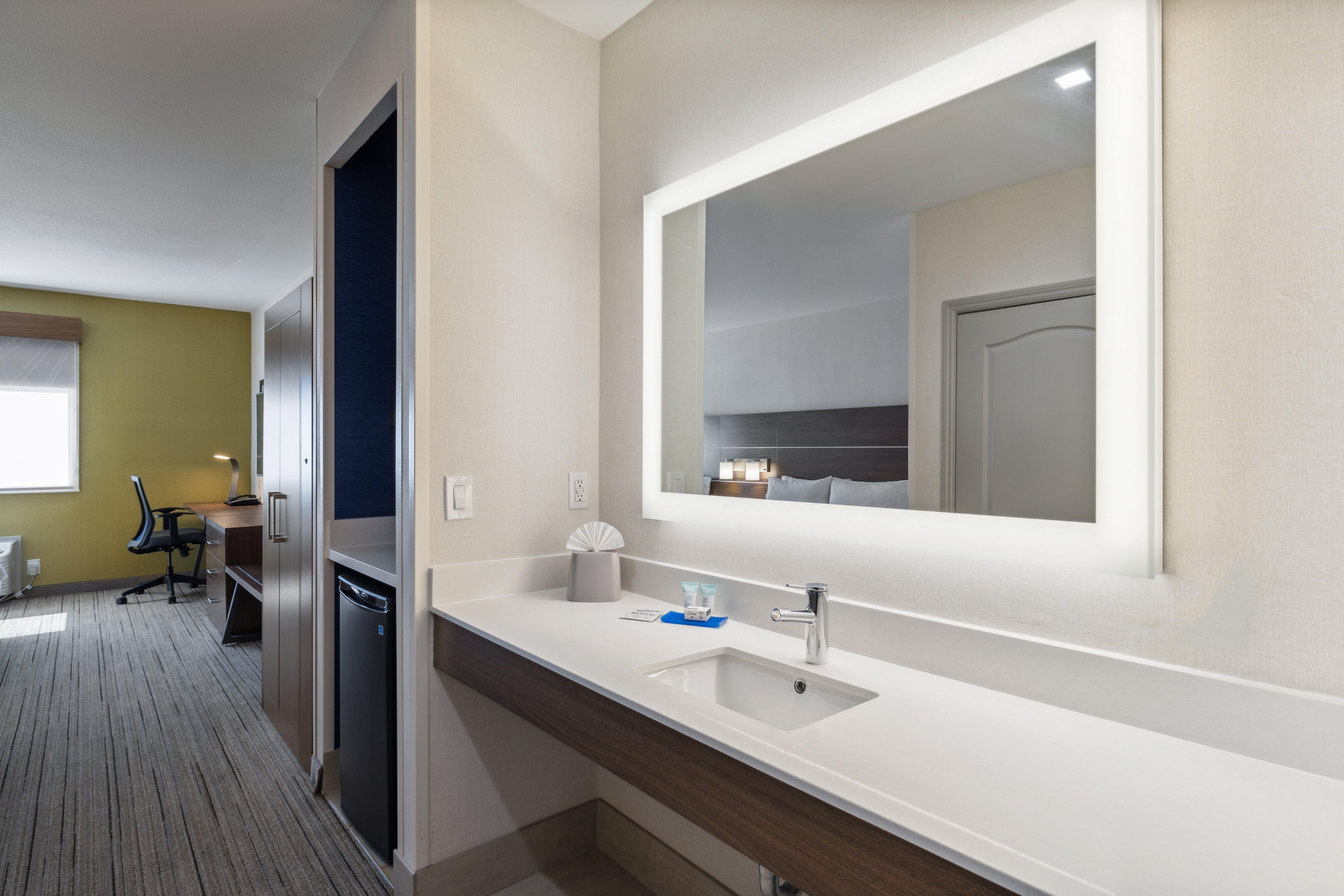 Double Two Queen Beds