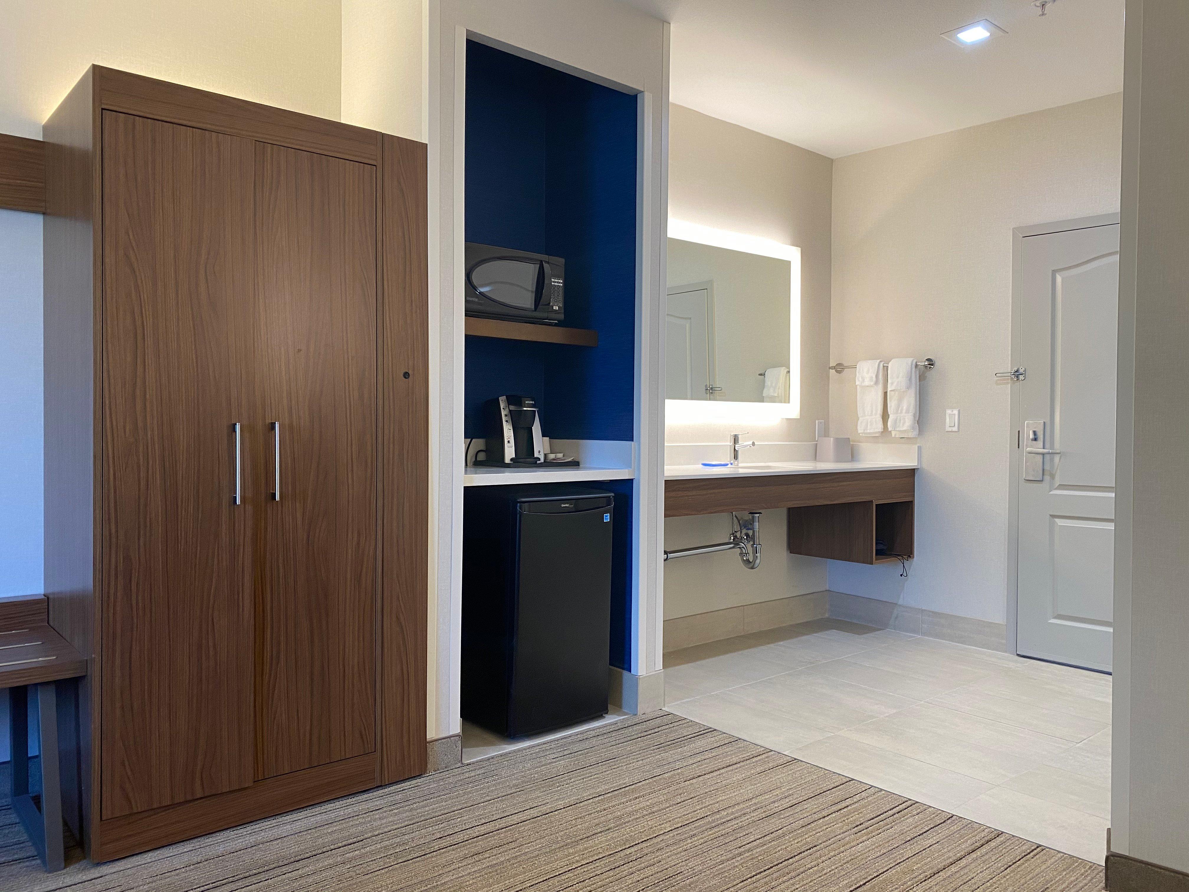 Double Two Queen Beds