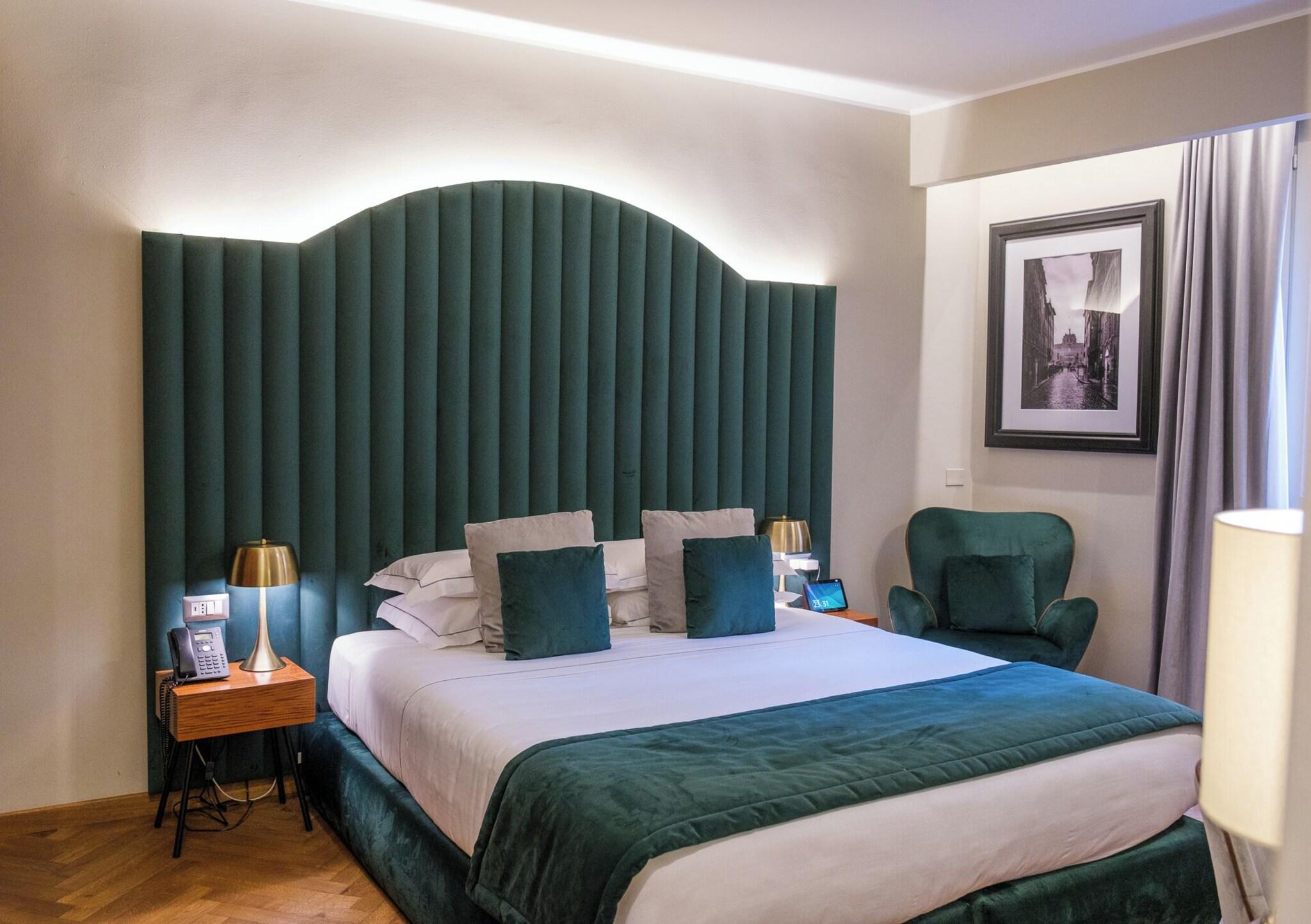 Double Superior King Bed