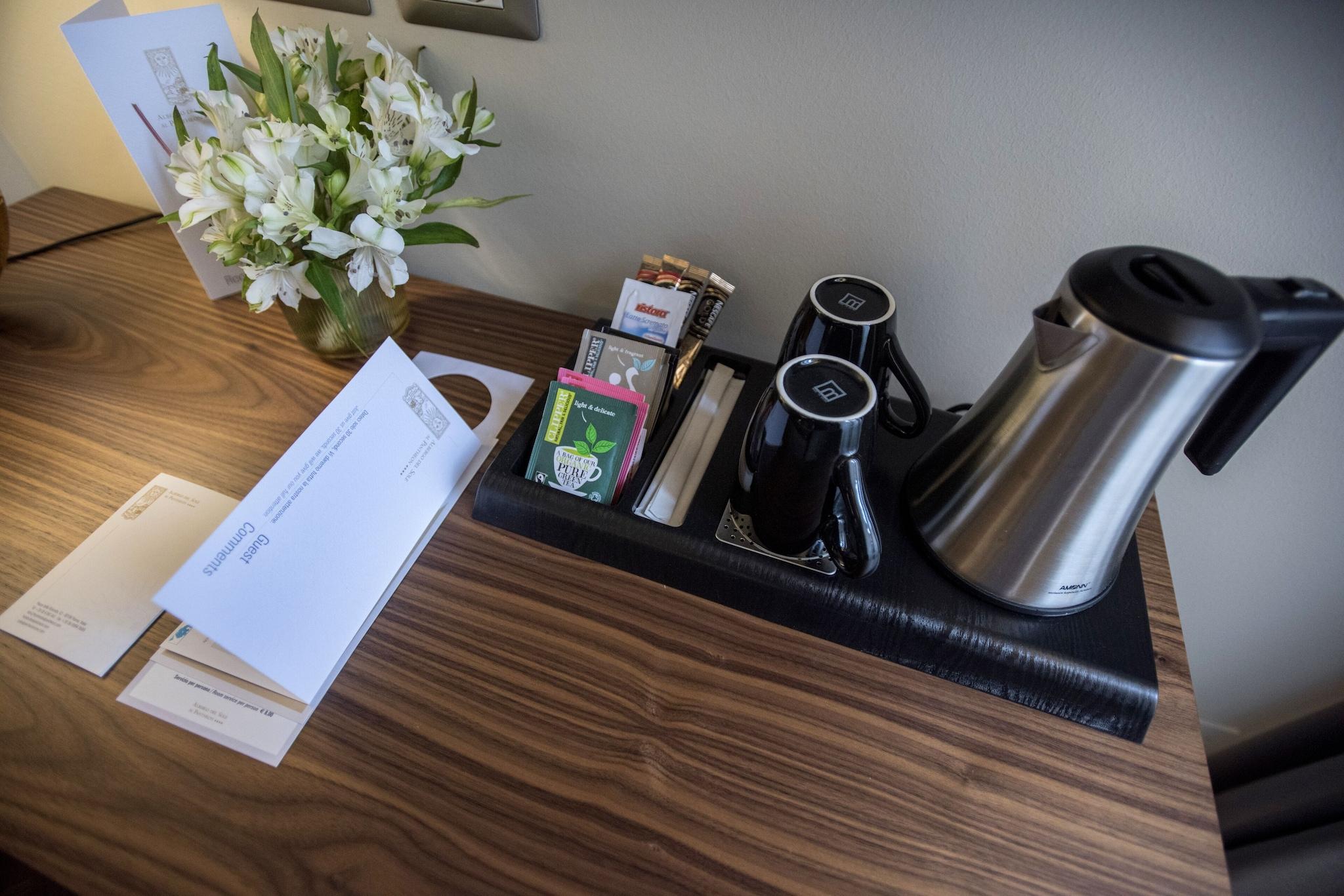 Double Deluxe One Bed