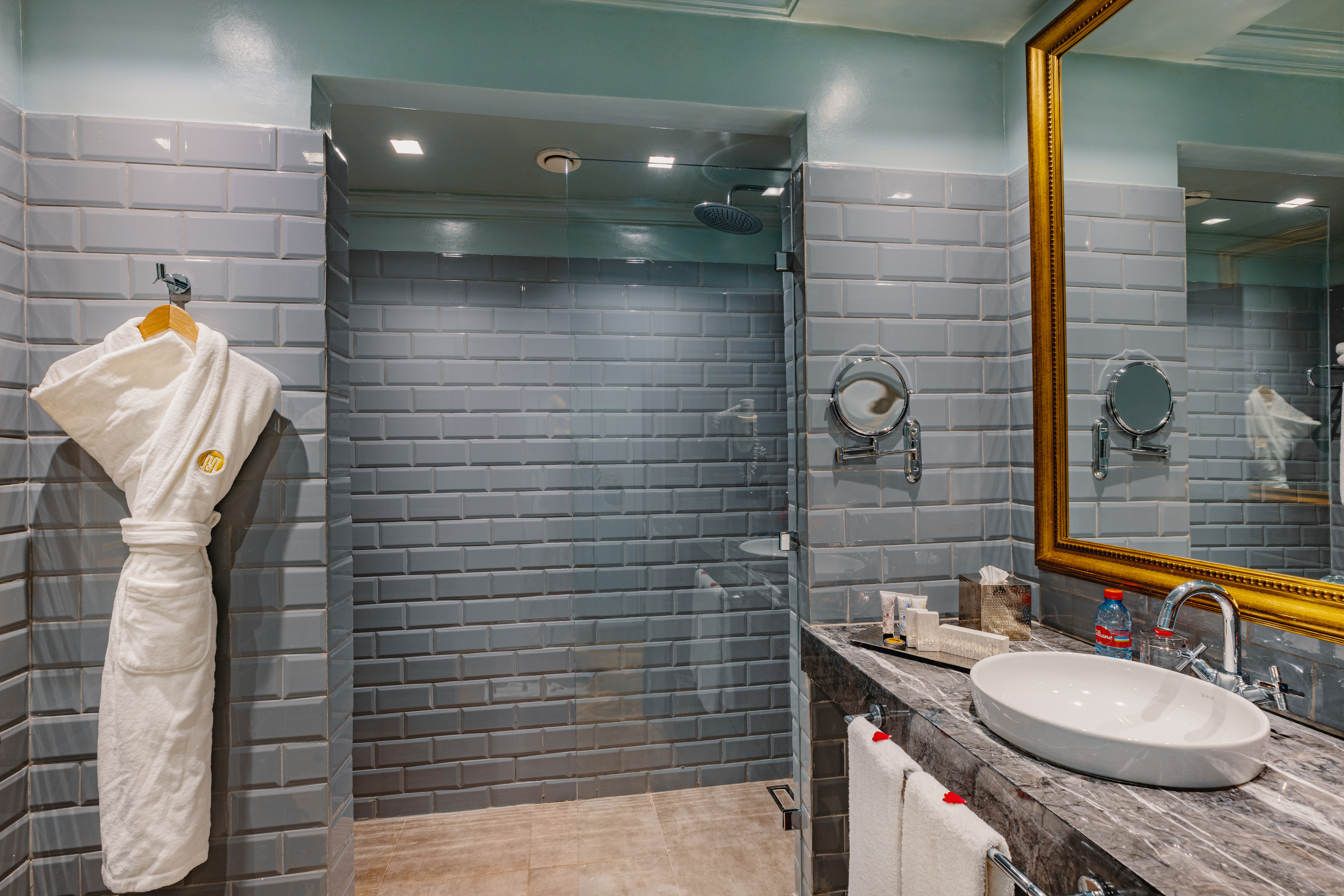 Double Deluxe Pool View