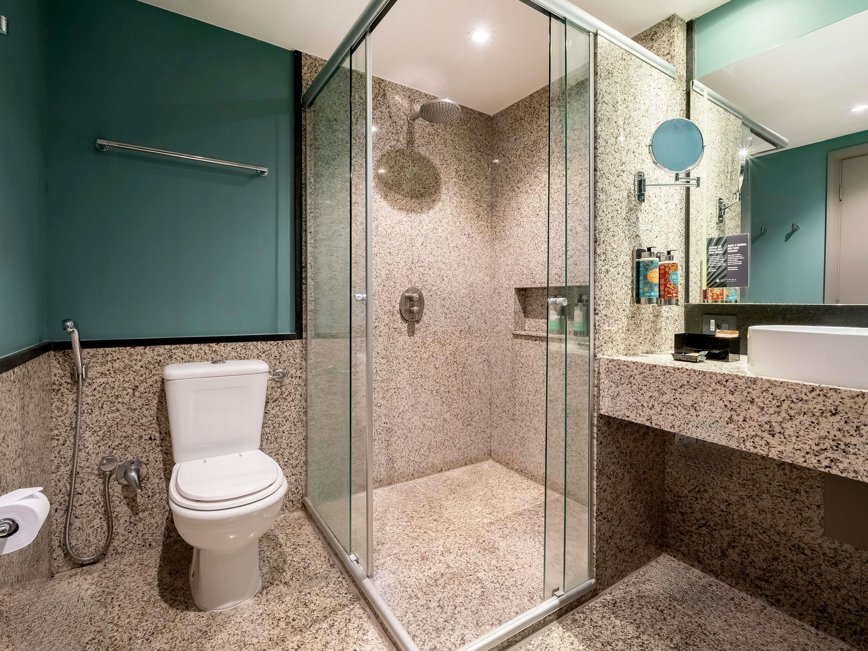 Double Executive King Bed