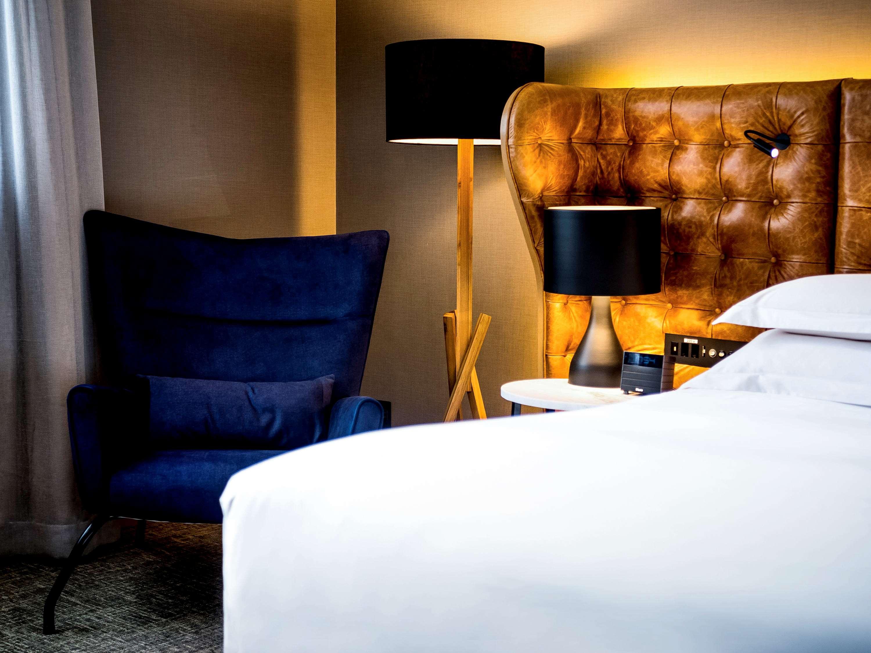 Double Executive King Bed