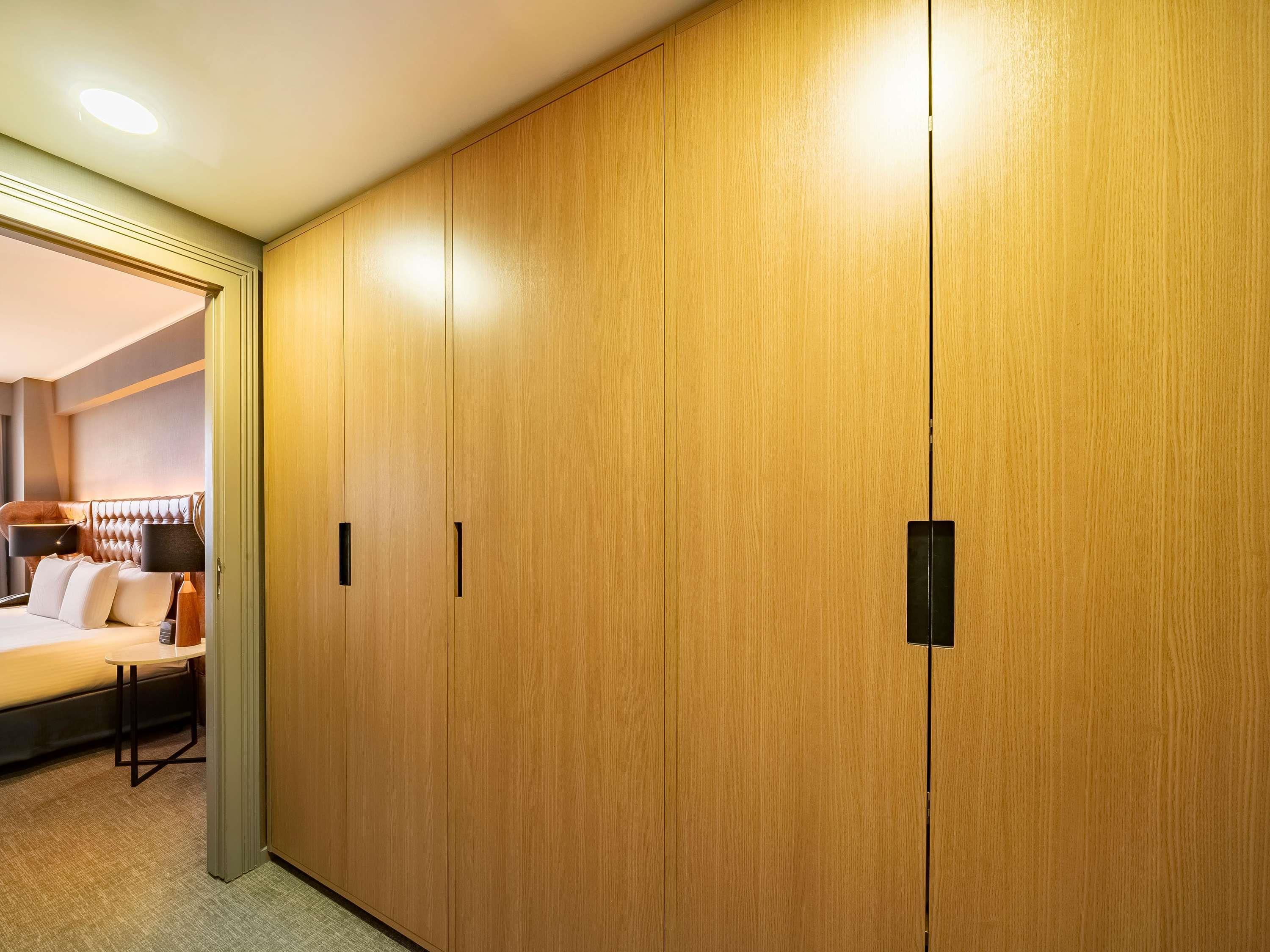 Suite Executive King Bed