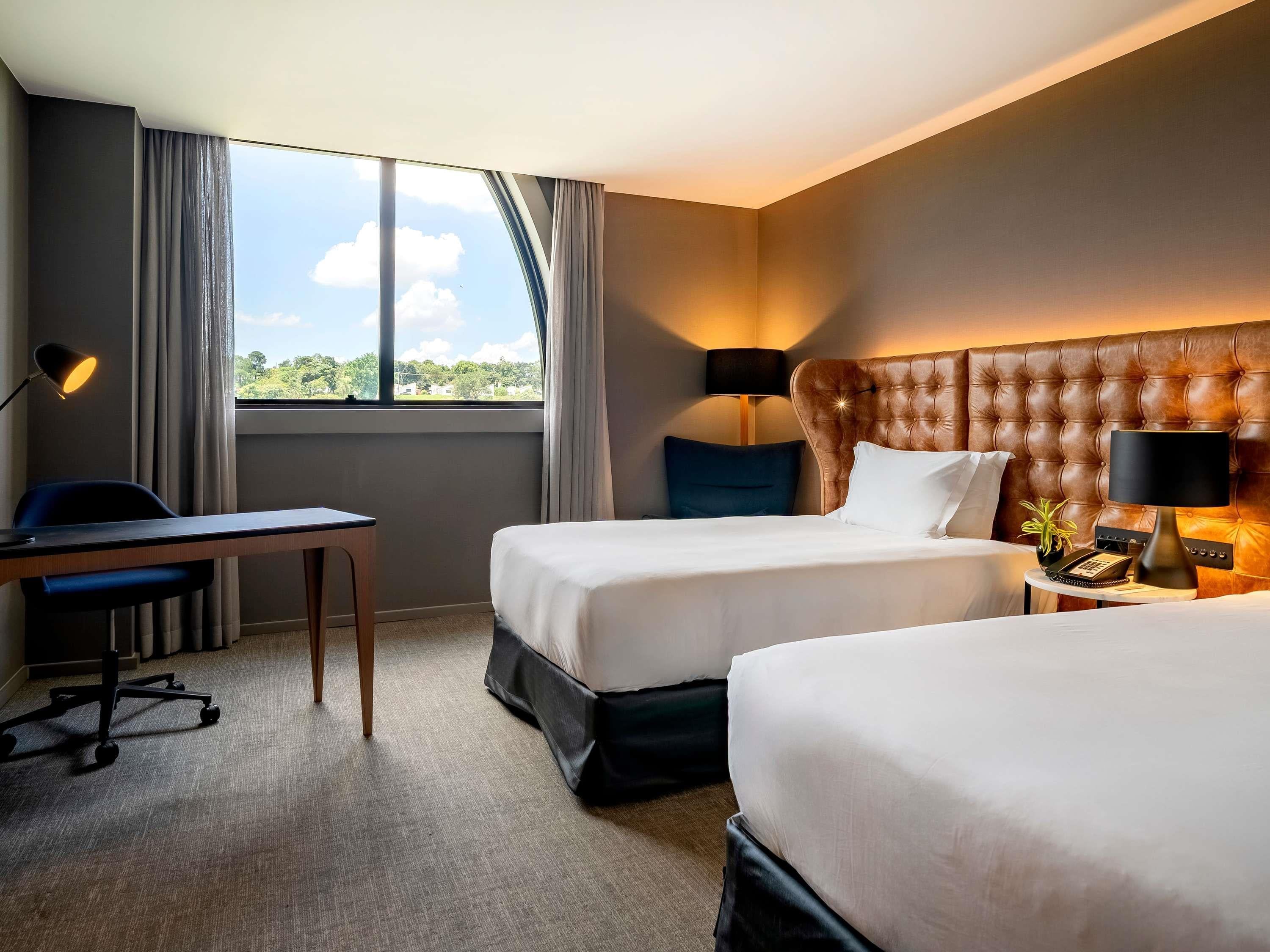 Twin Deluxe Two Beds