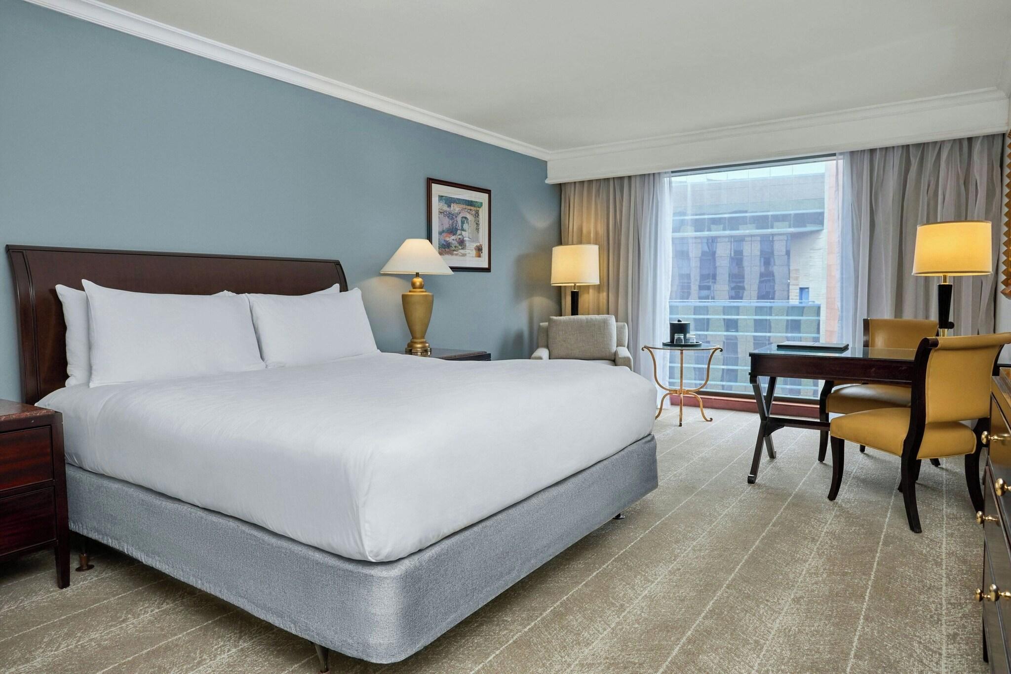 Double City View King Bed
