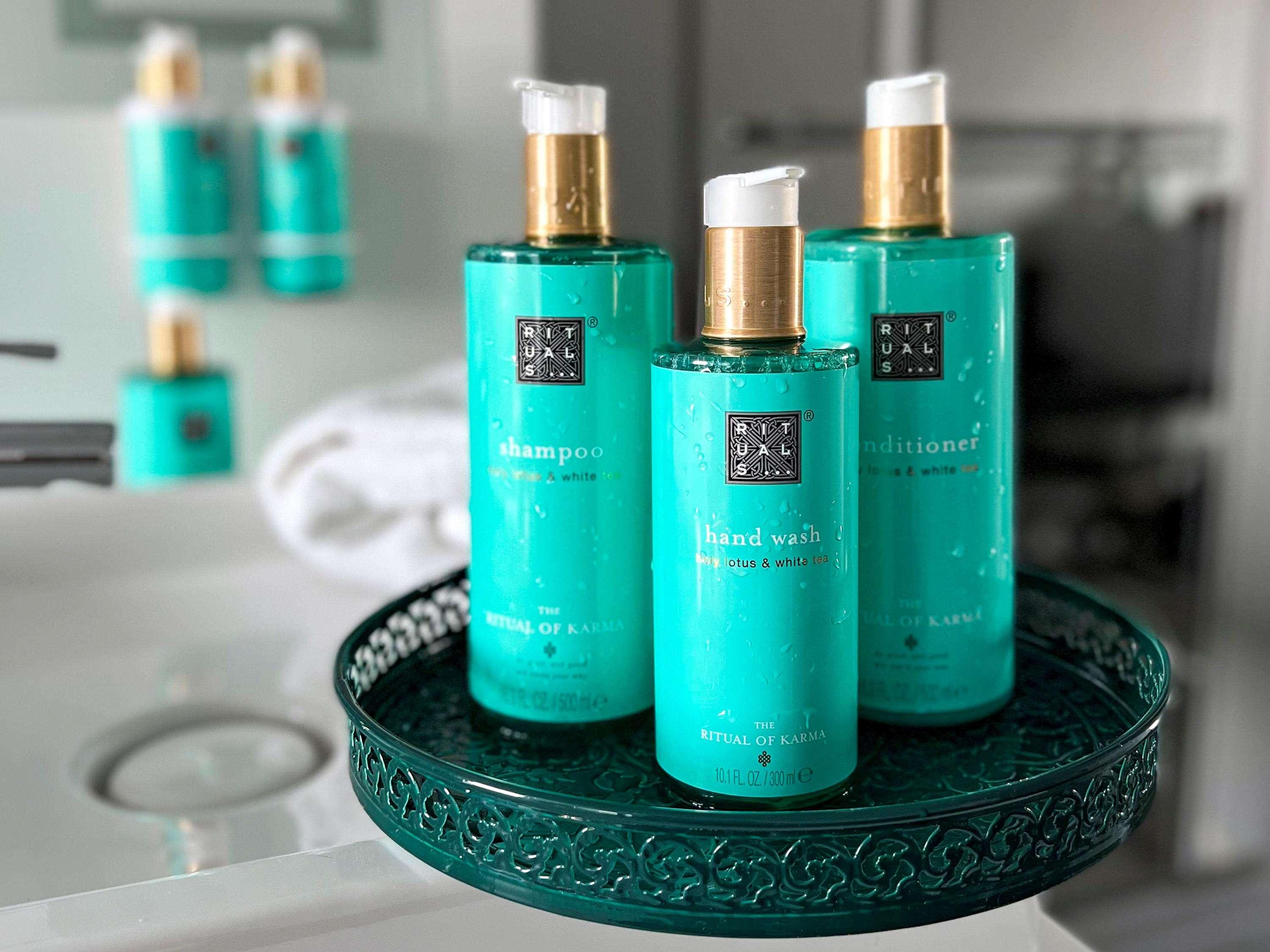 Family Room Executive