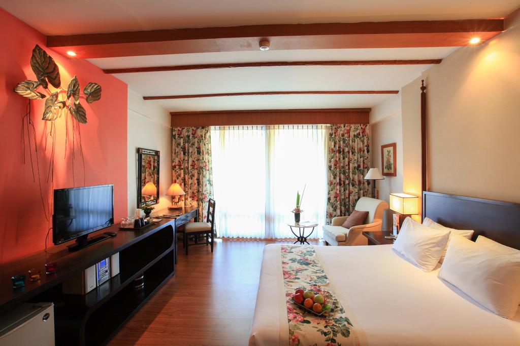 Double or Twin Deluxe