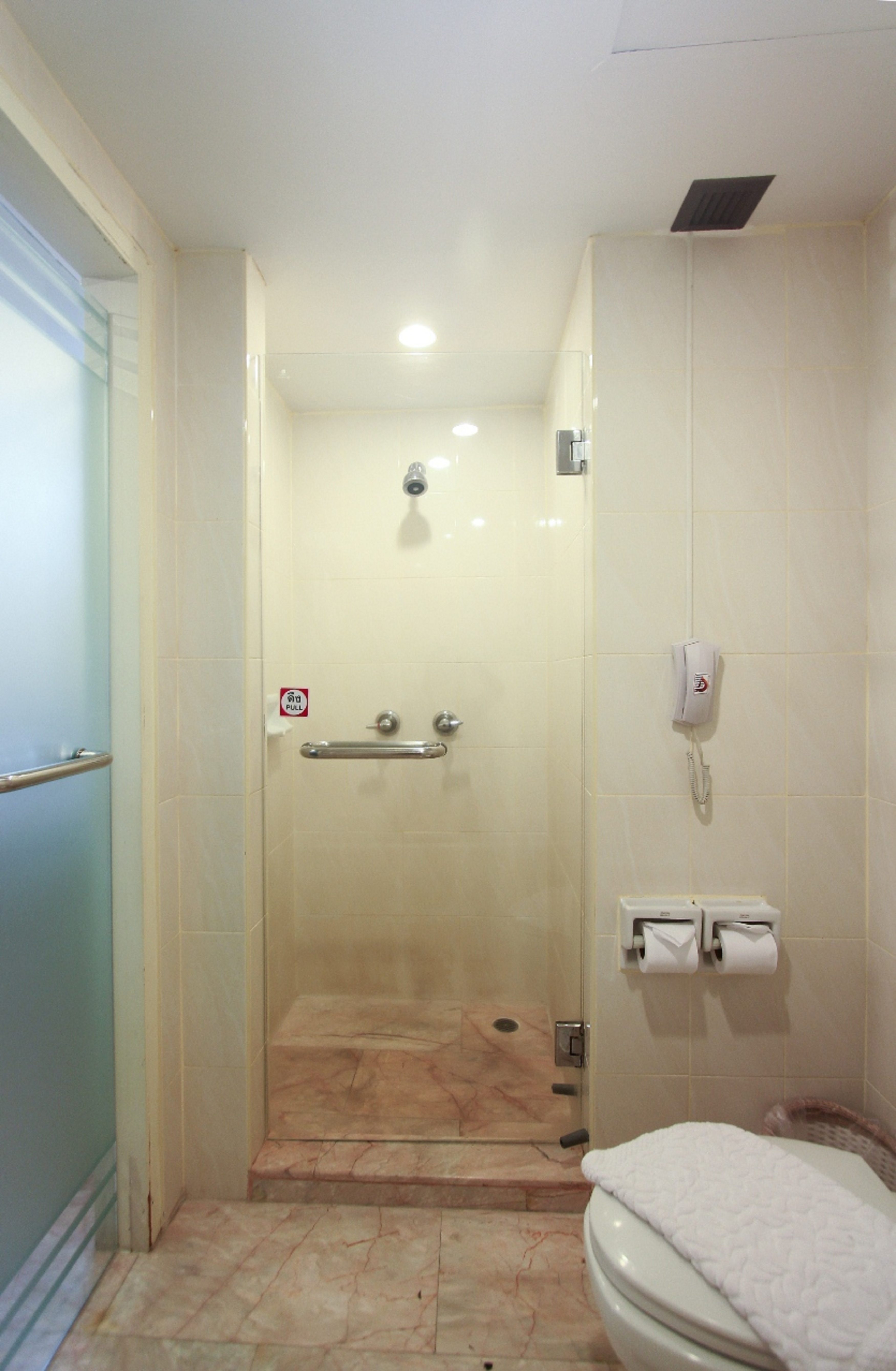 Double or Twin Deluxe