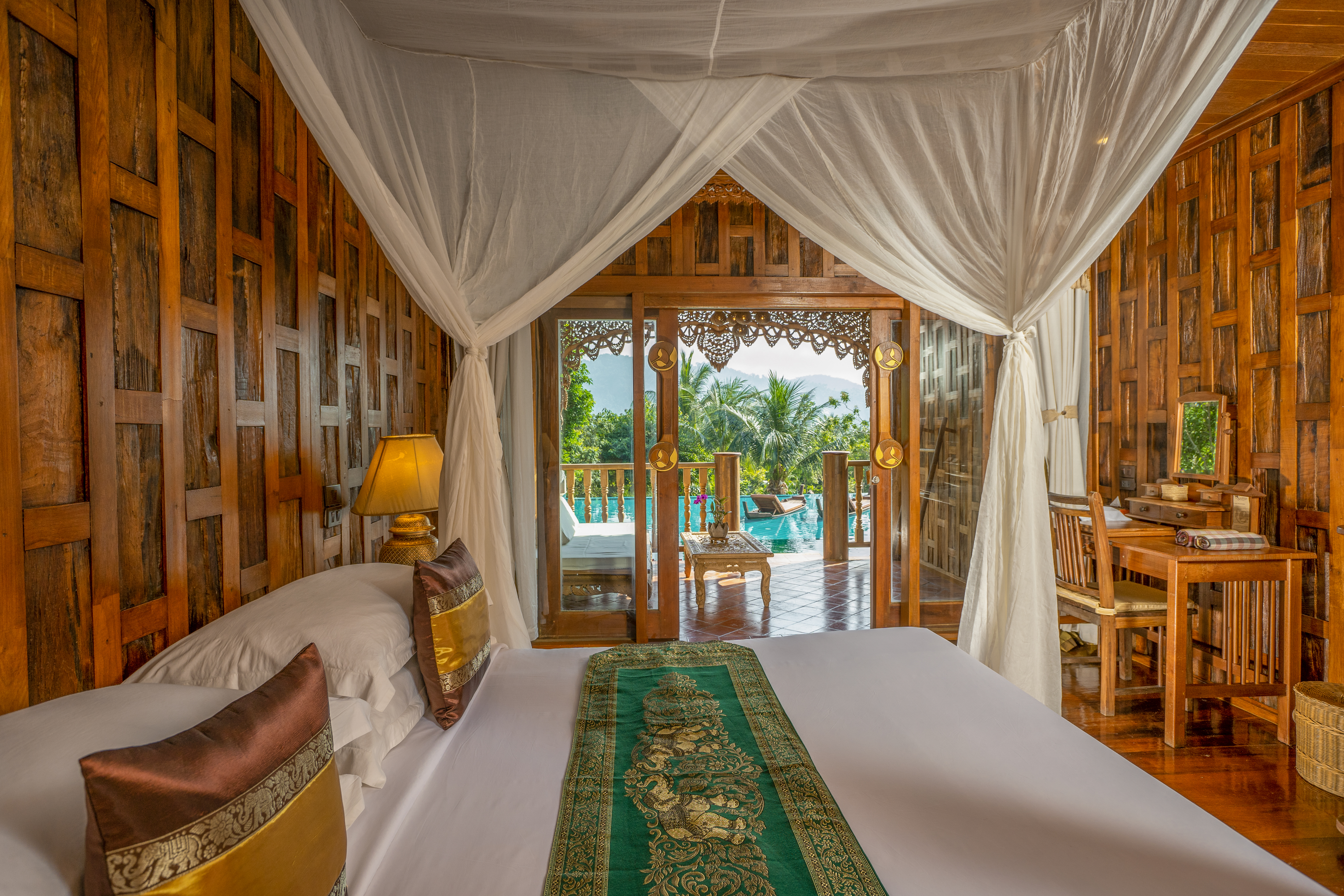 Double Deluxe Pool View