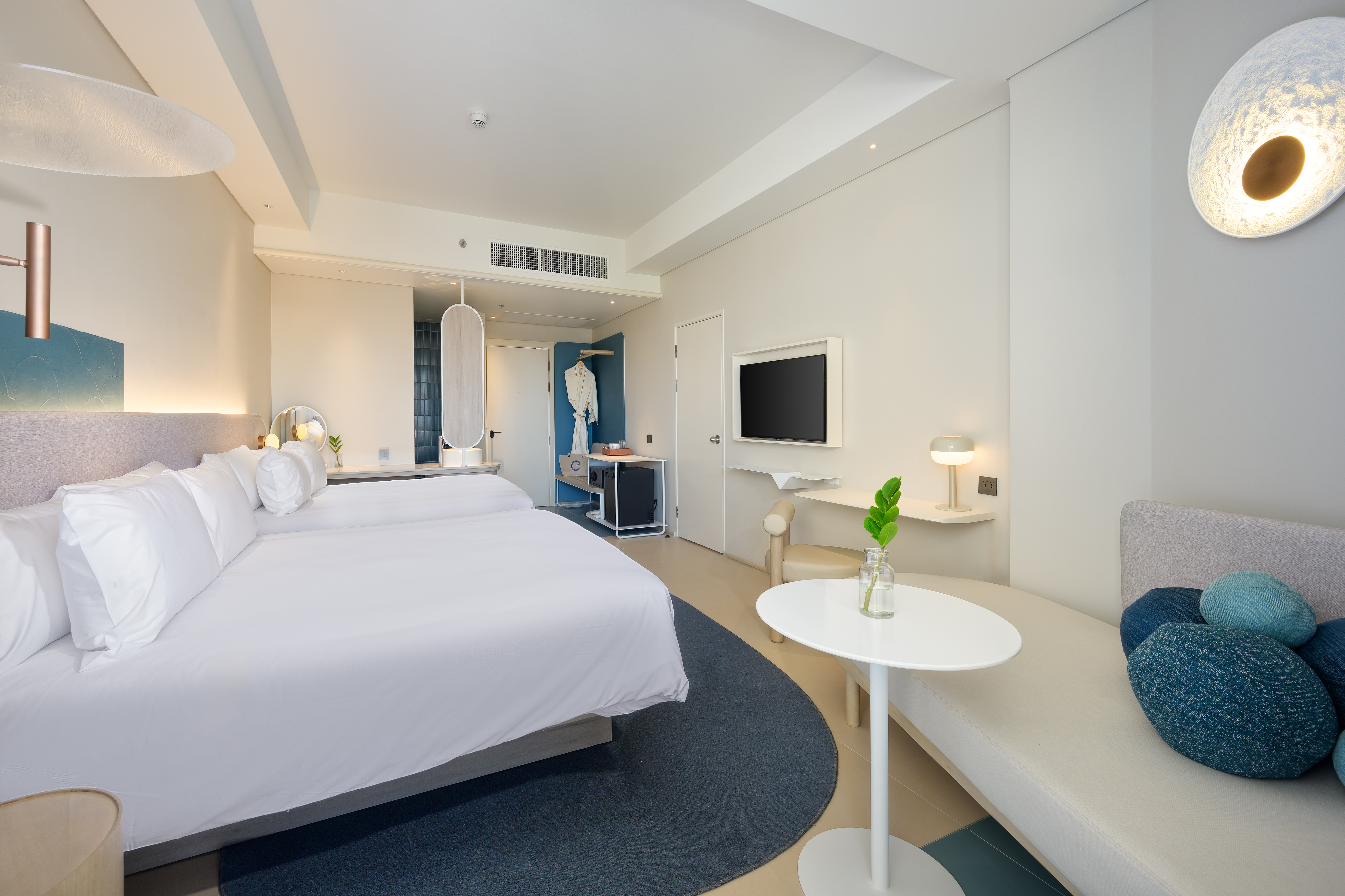 Twin City View Two Double Beds