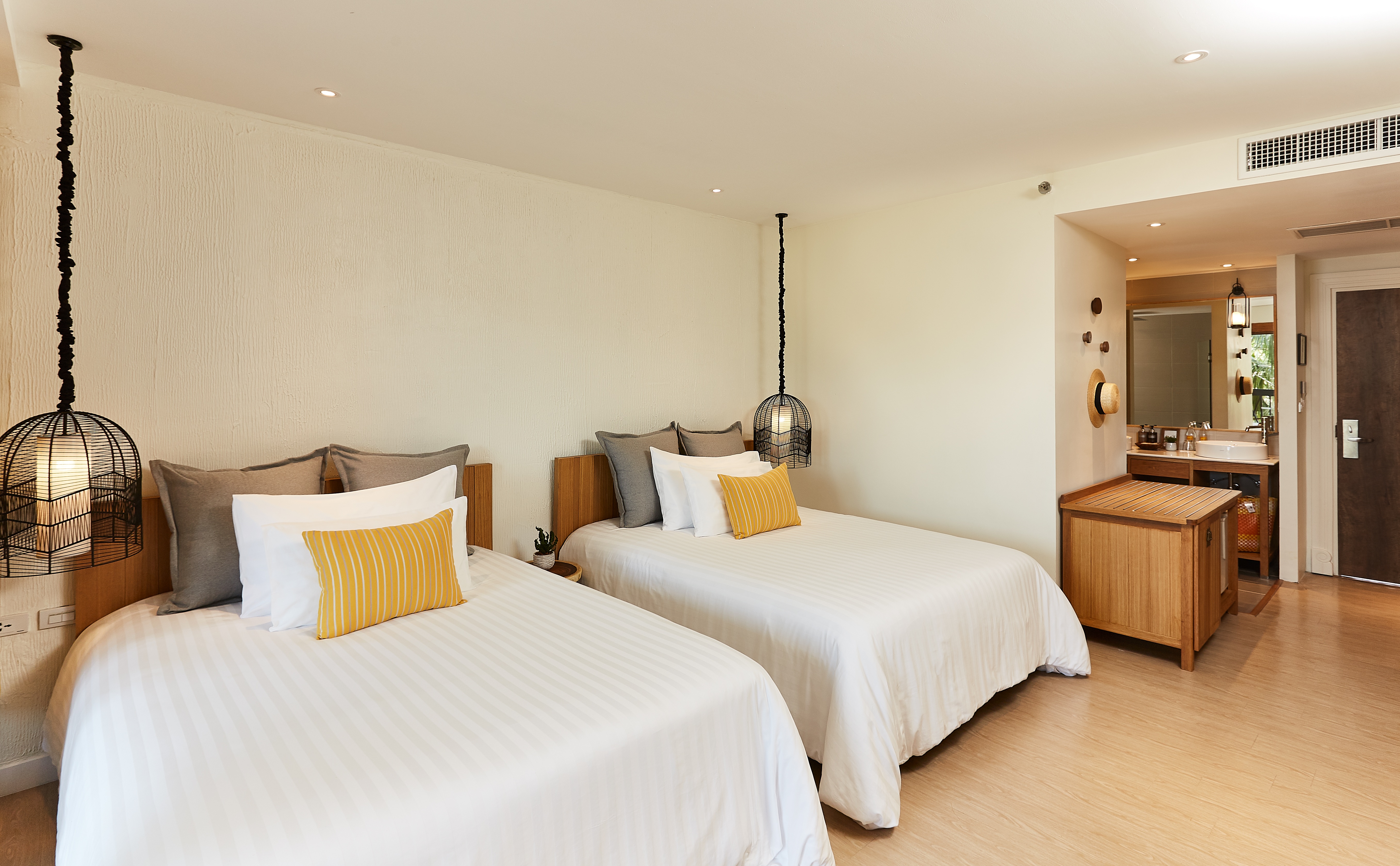 Double or Twin Deluxe