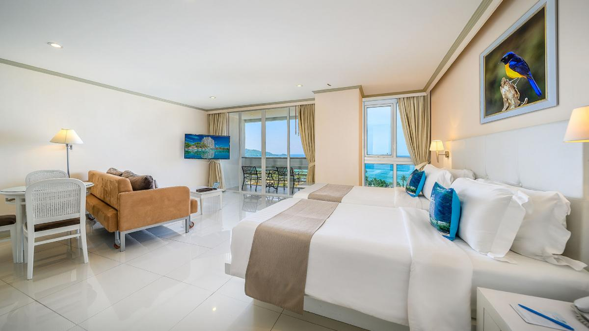 Double or Twin Deluxe