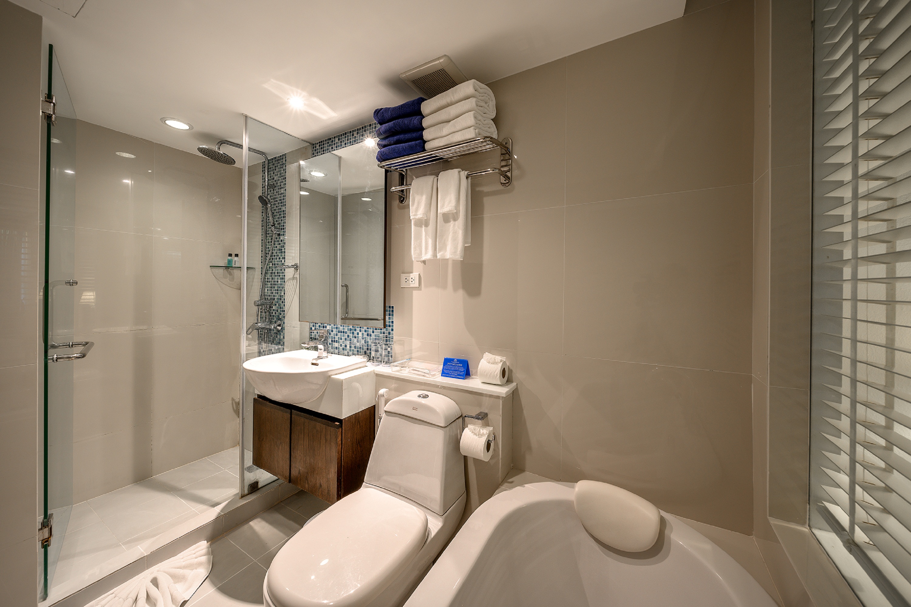 Double or Twin Deluxe Sea View